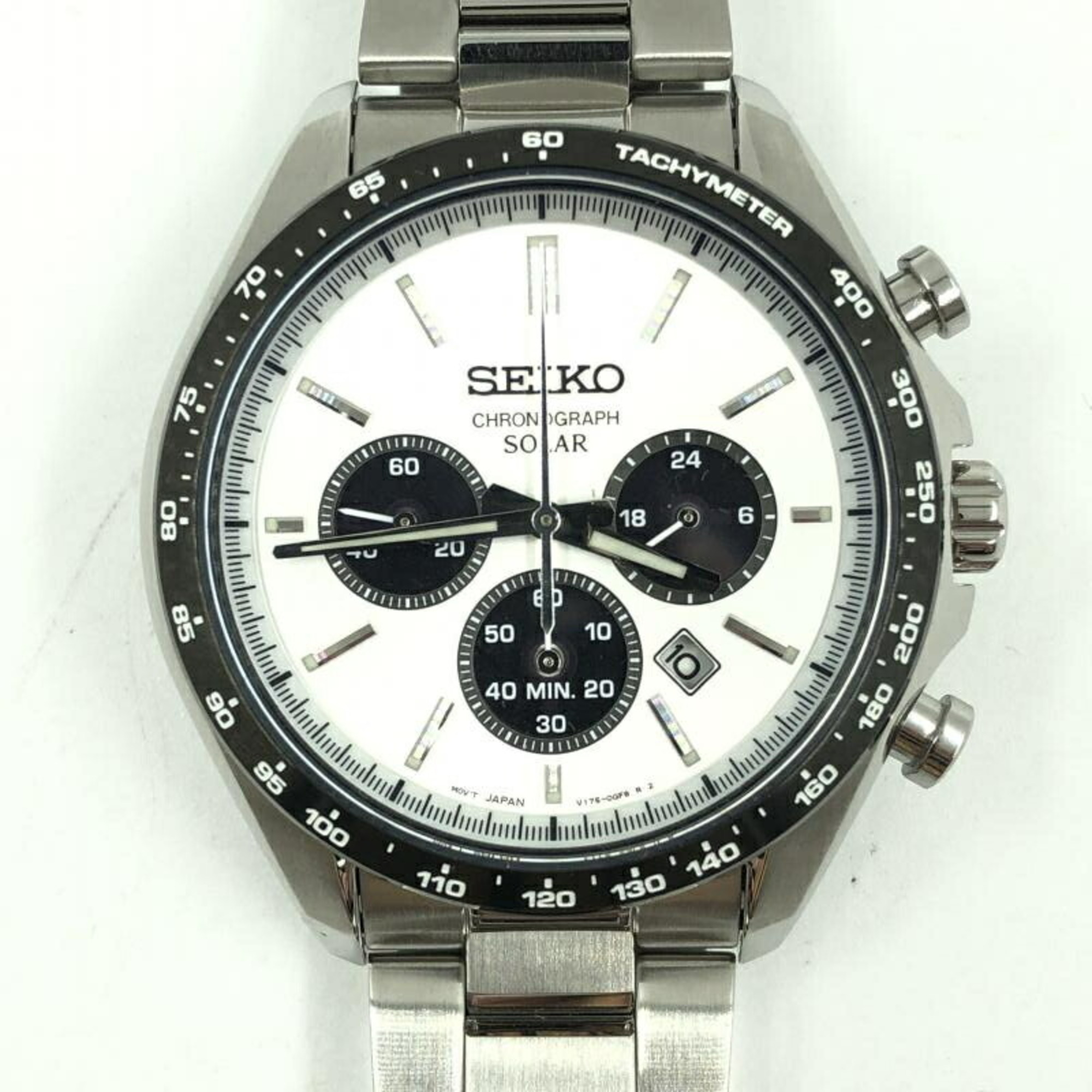 SEIKO V175-0FA0 solar watch with Seiko frame