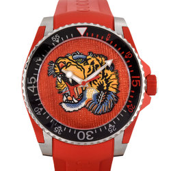 GUCCI 136.3 Gucci Dive Watch Quartz Red Tiger Dial Men's