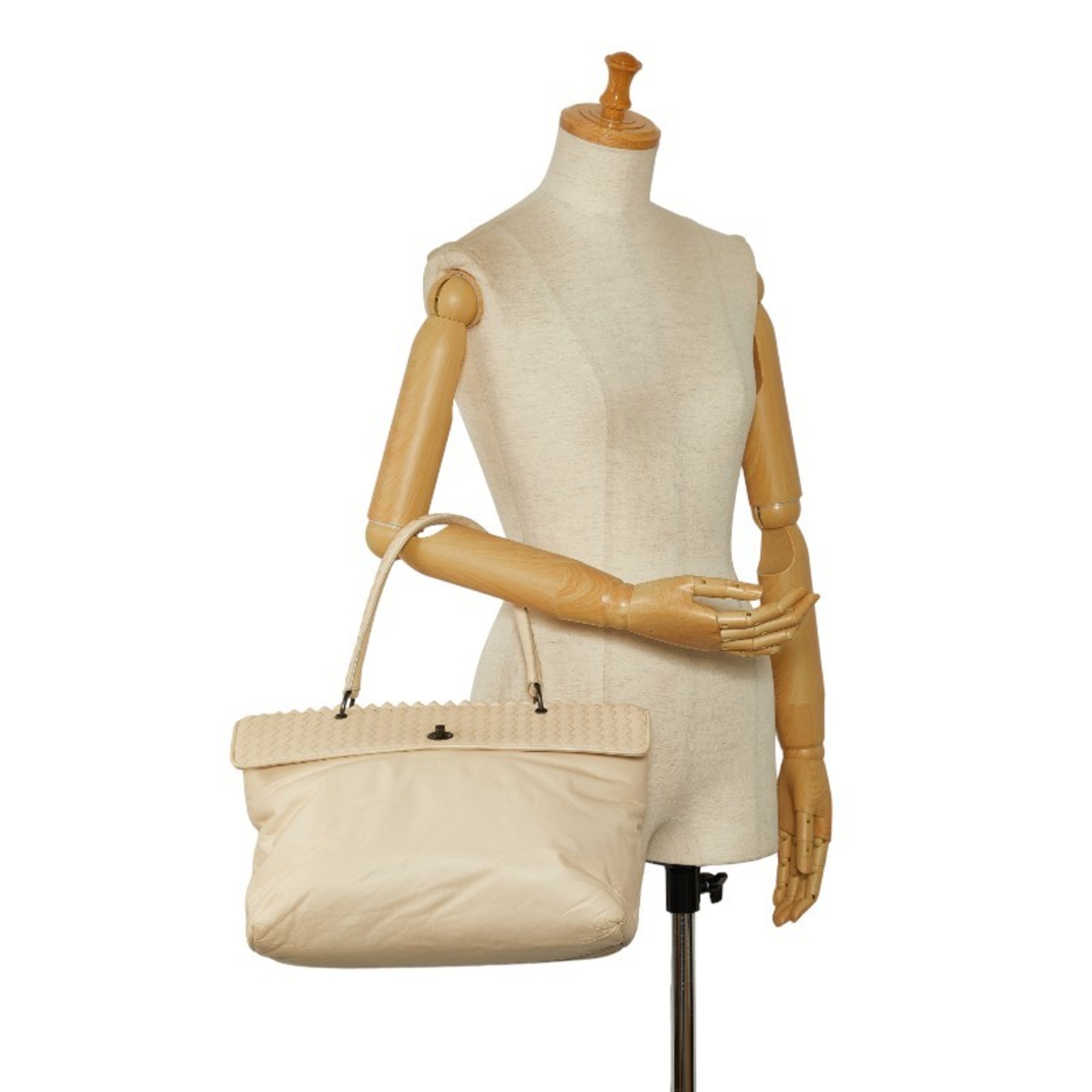Bottega Veneta Intrecciato Handbag White Leather Women's BOTTEGAVENETA