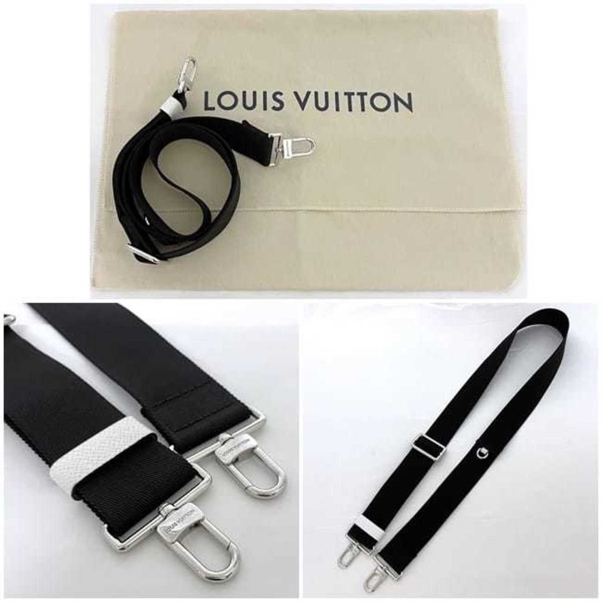 Louis Vuitton Shoulder Bag Gaston Wearable White Gray Taigarama M30935 Monogram Canvas IC Tag Reactive LOUIS VUITTON LV