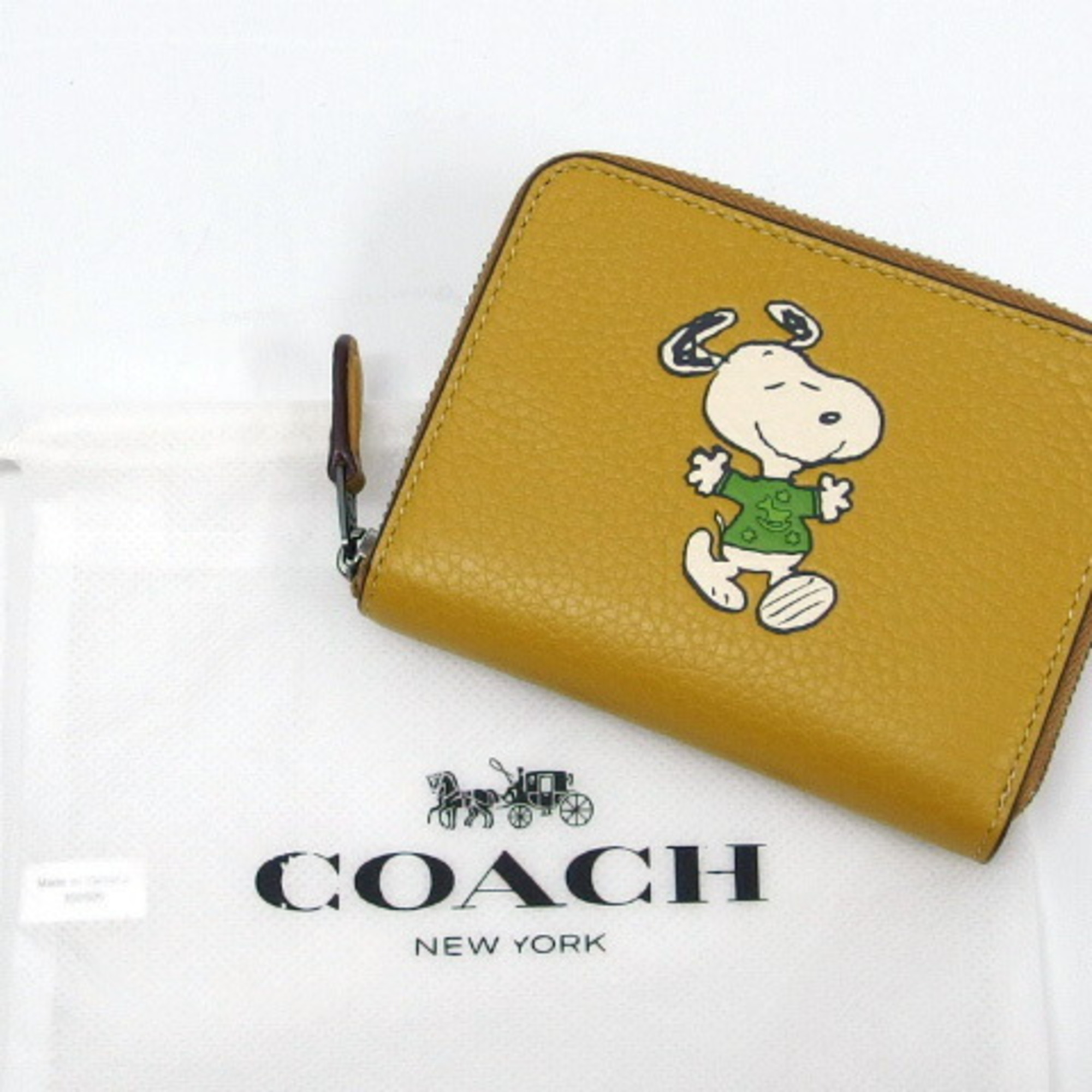 Coach x Peanuts collaboration Snoopy Walk motif small wallet