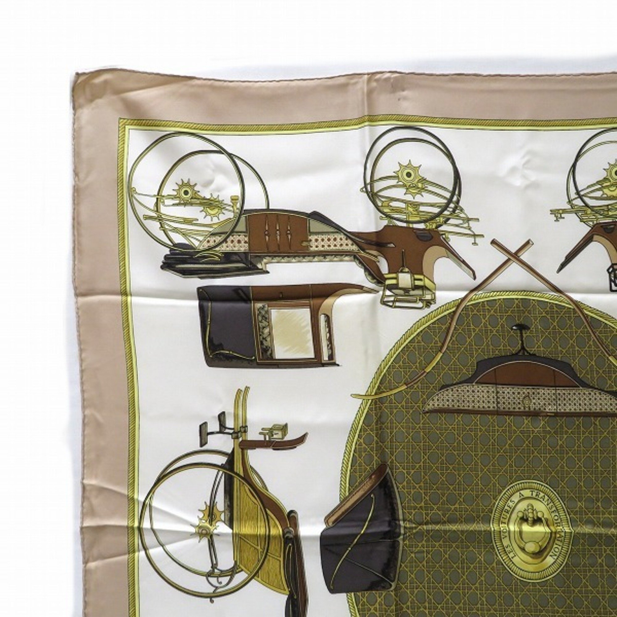 Hermes Carré 90 Folding Covered Carriage Accessories Scarves Women's