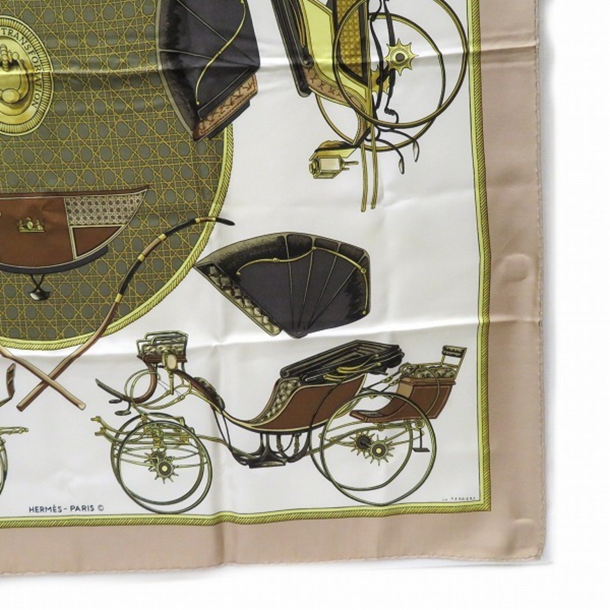 Hermes Carré 90 Folding Covered Carriage Accessories Scarves Women's