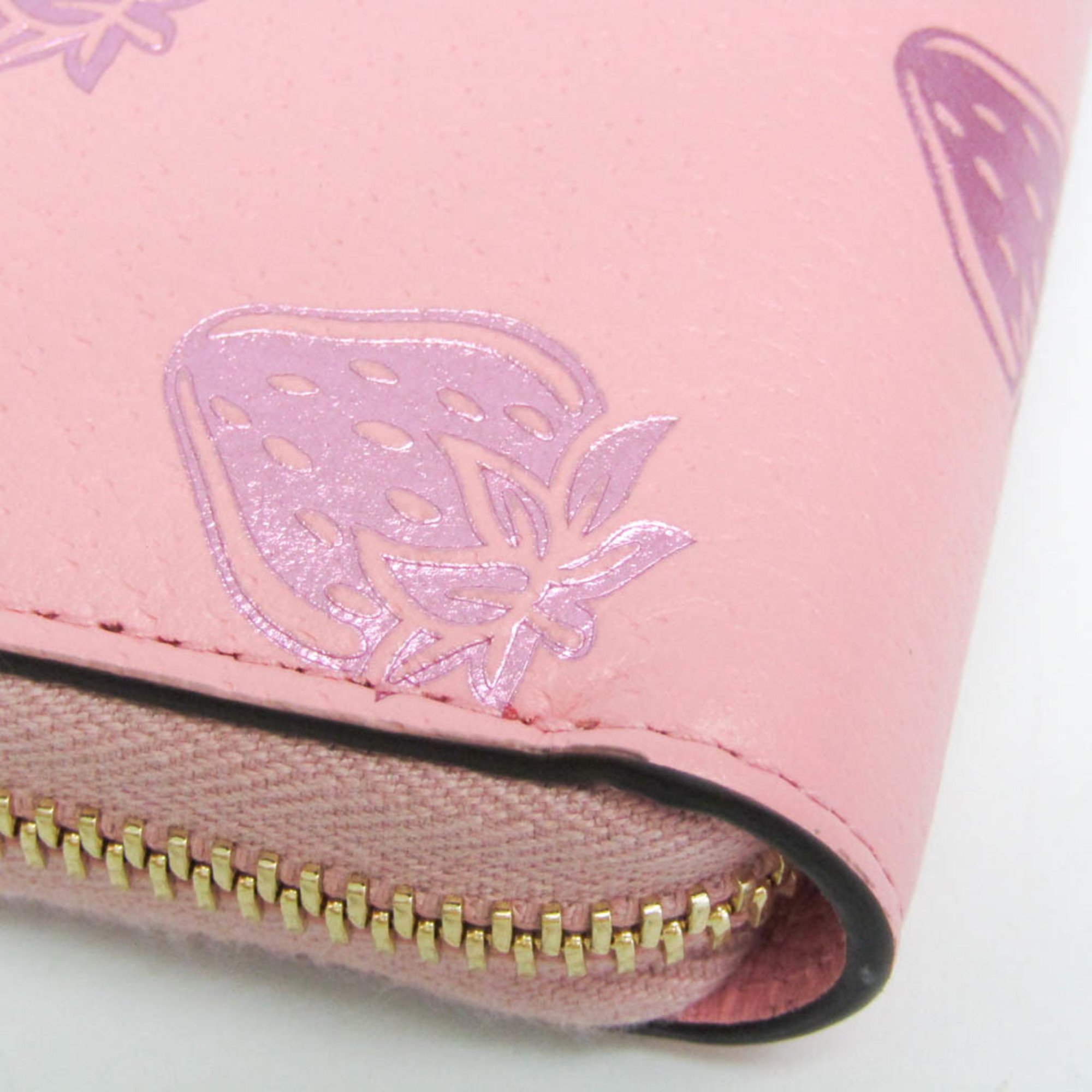 Gucci Valentines Day Cherry Strawberry Print 456117 Women's Leather Long Wallet (bi-fold) Light Pink,Purple
