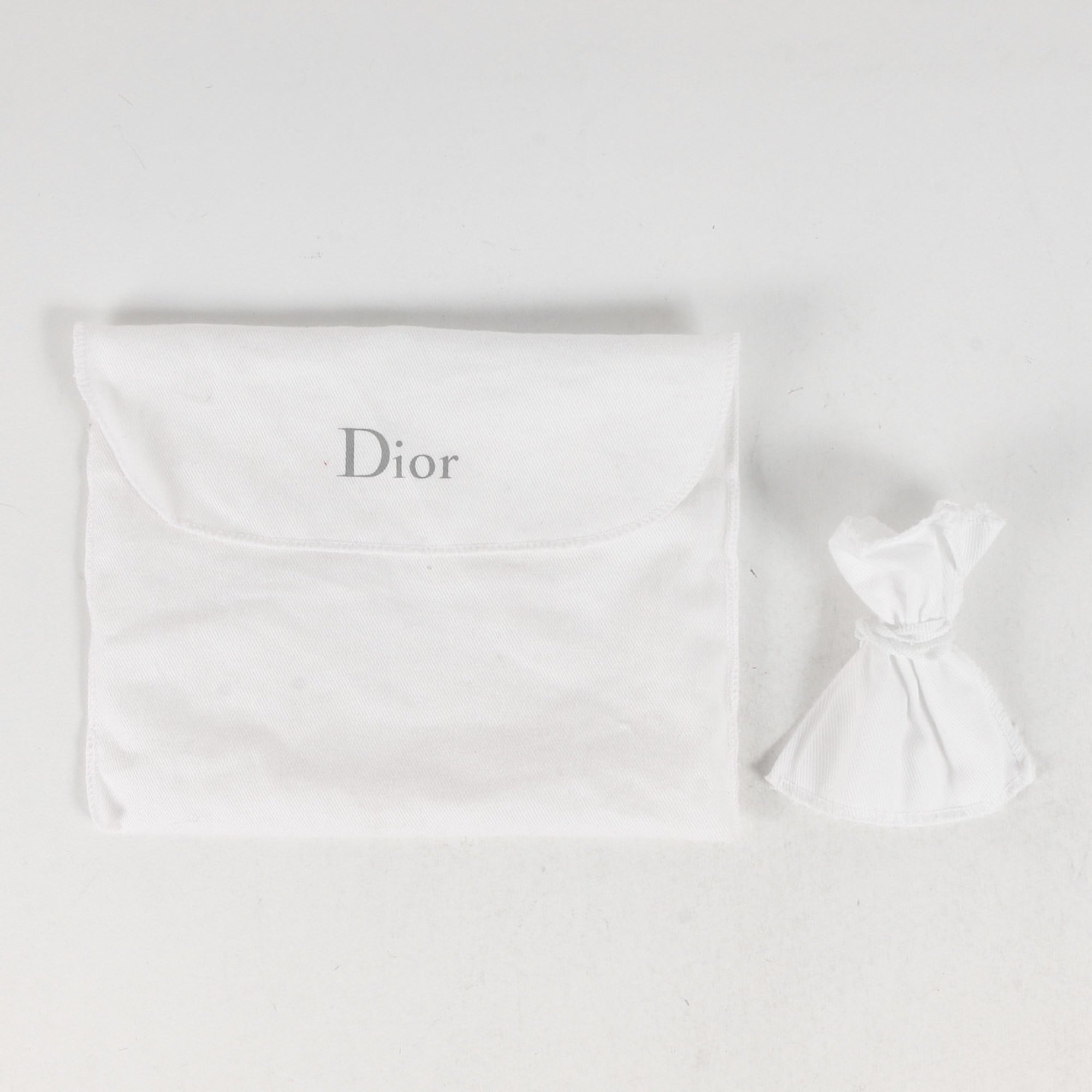 Christian Dior Charm Ultra Matte Leather Ganage Wallet Lady Gardenia Bi-fold Black