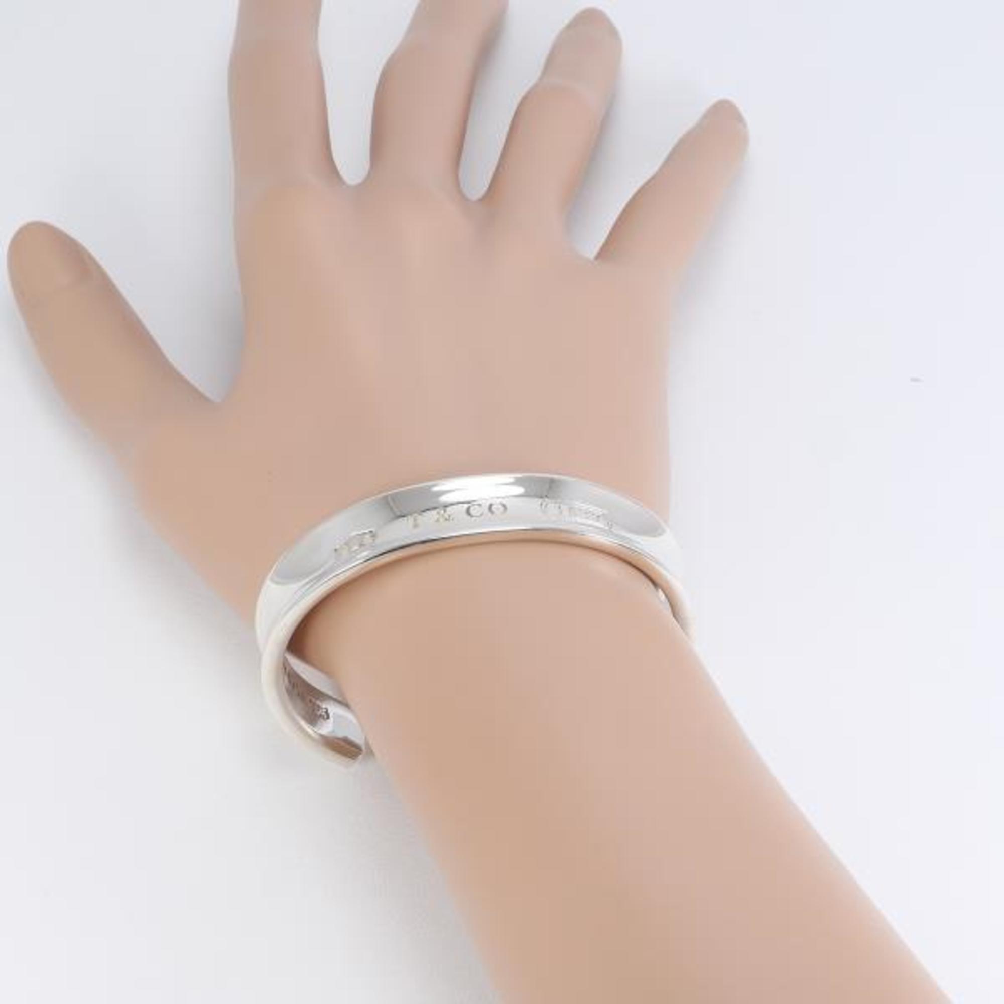 Tiffany 1837 Silver Bangle Total weight approx. 37.6g 16.5cm