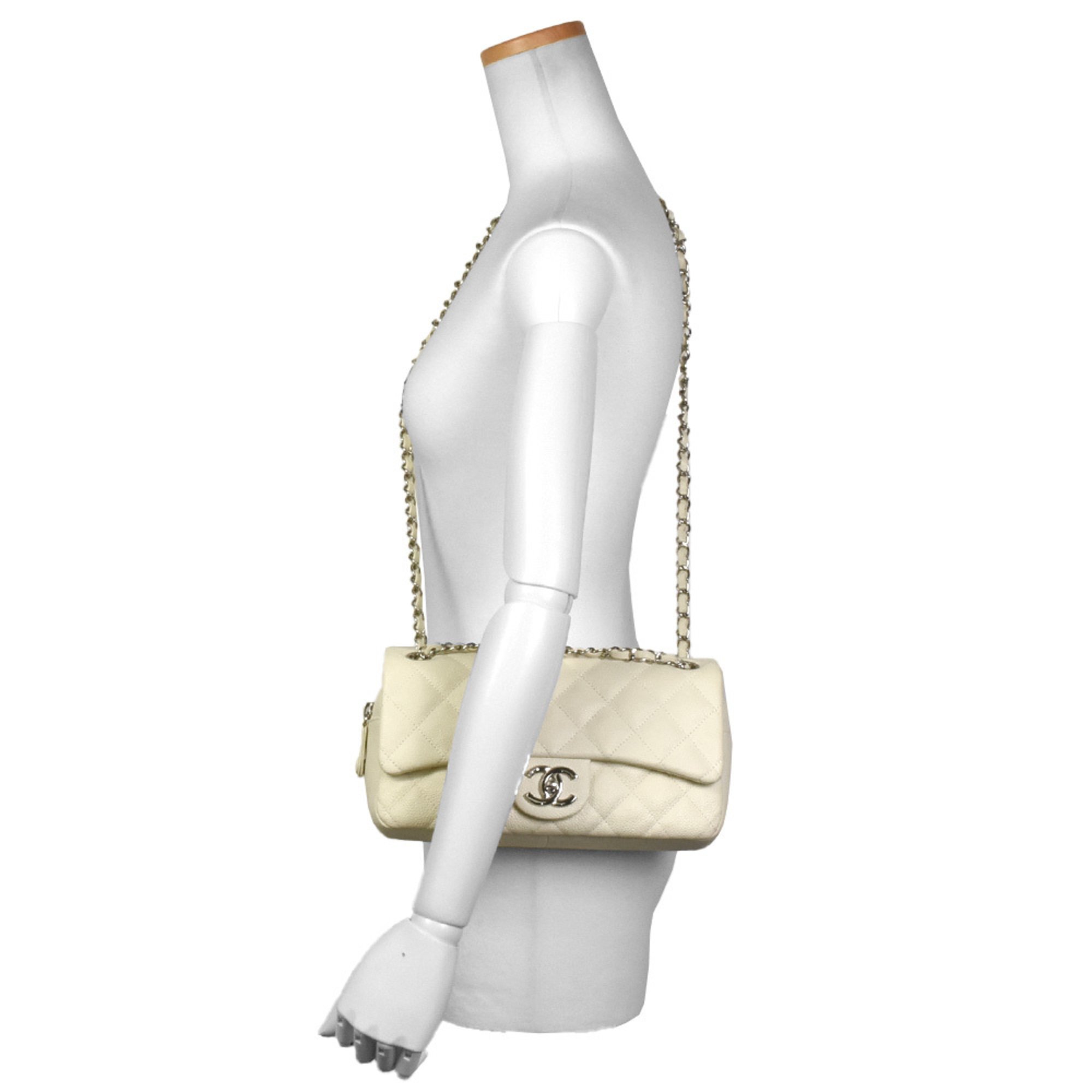 CHANEL Matelasse Shoulder Bag, Caviar Skin, Off-White, 8-digit, 20-series (manufactured in 2014) ITKNVA7GPAI0