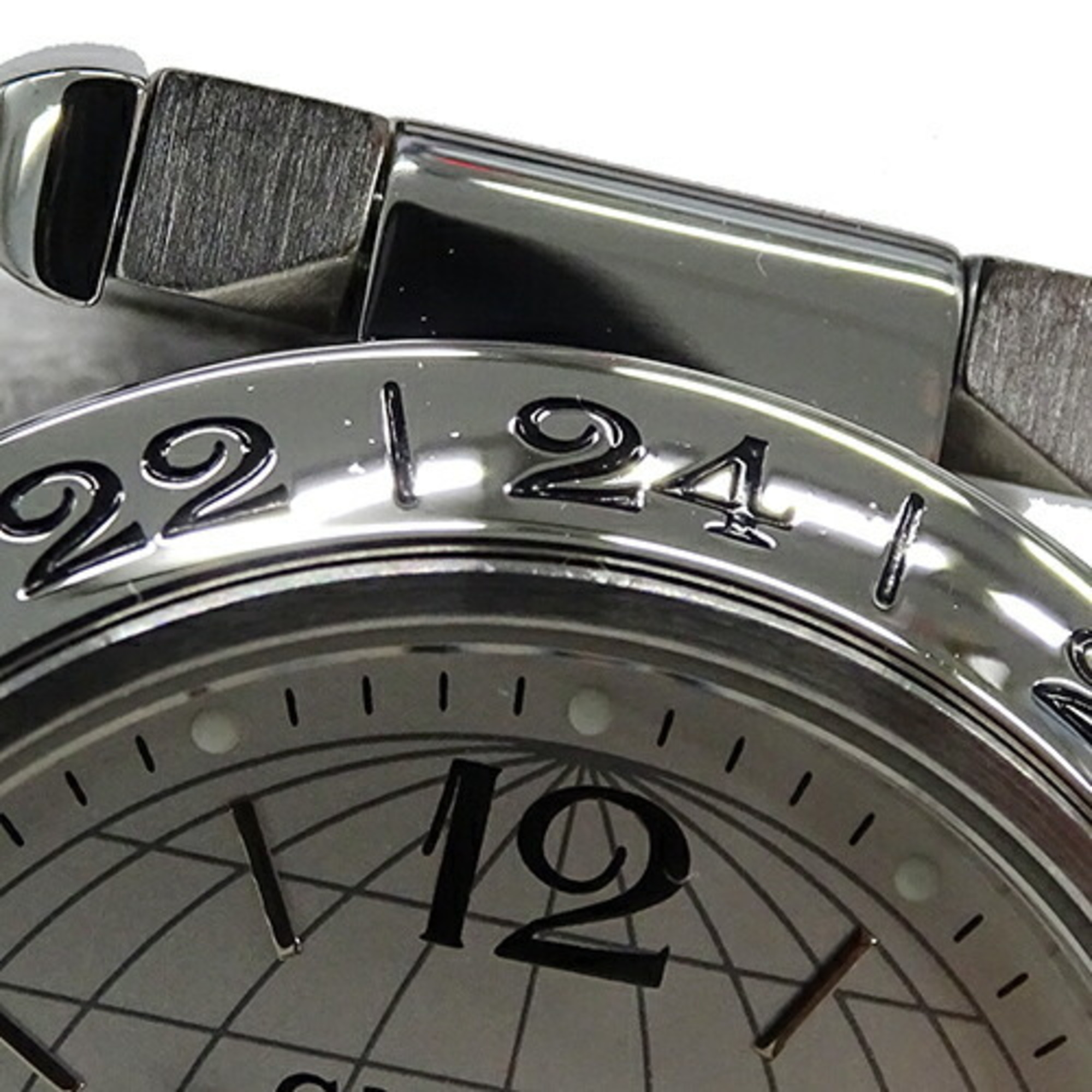 Cartier Wristwatch for Boys Pasha C Meridian Date Automatic AT Stainless Steel SS W31078M7 Silver Polished