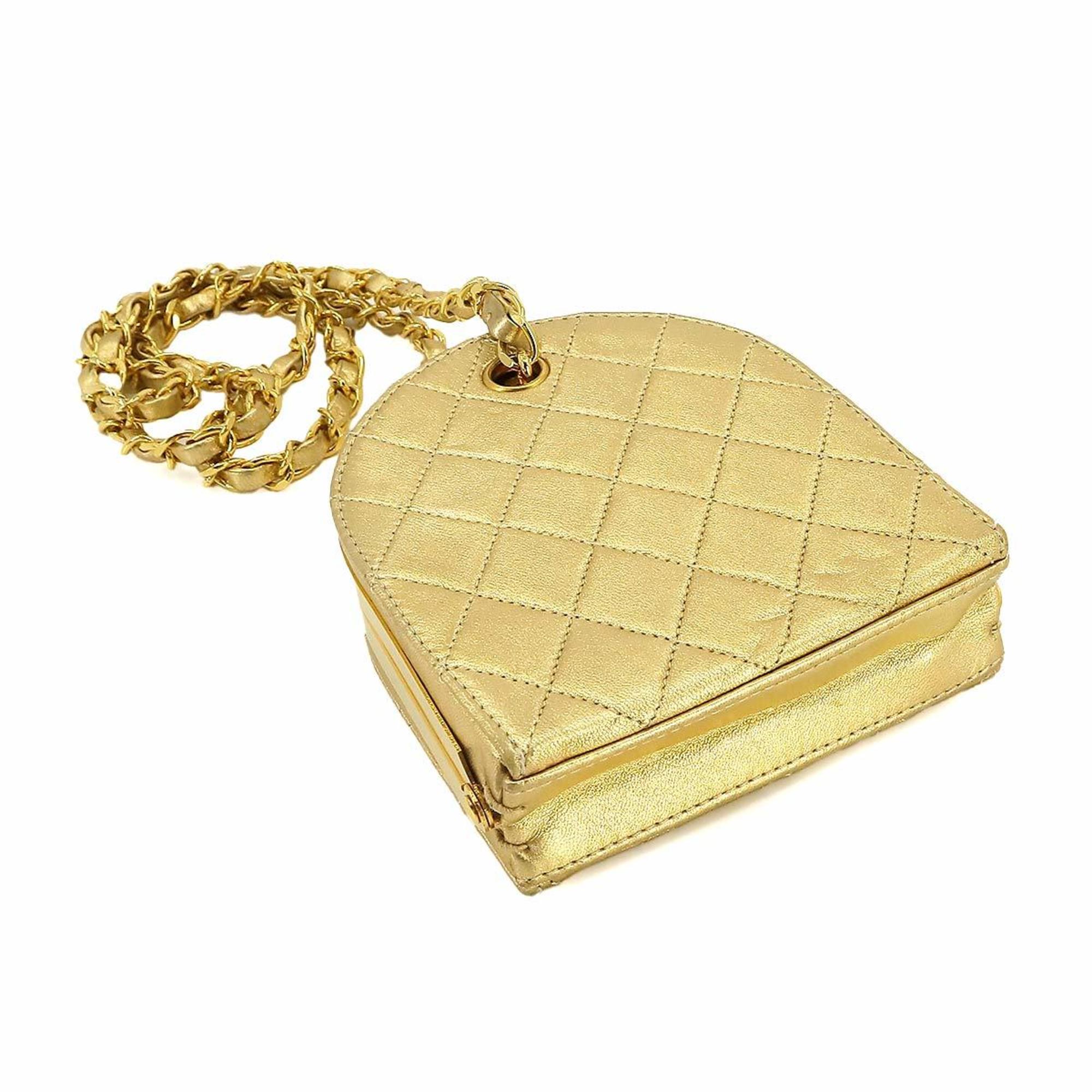 CHANEL Matelasse Chain Shoulder Bag Leather Gold Hardware
