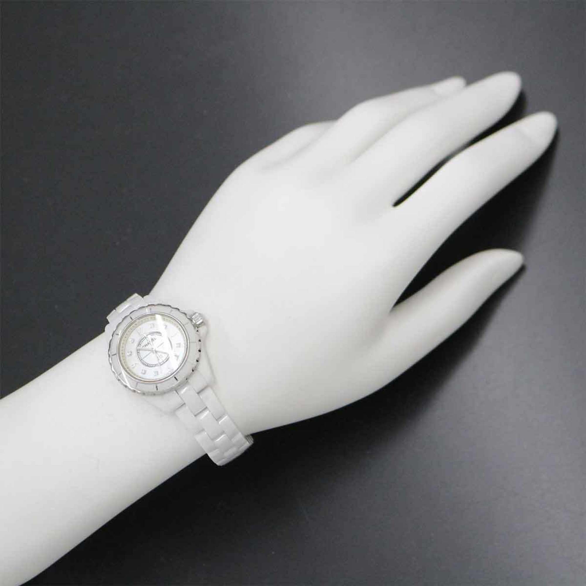 Chanel CHANEL J12 29mm H2570 Ladies Watch 8P Diamond White Shell Dial Ceramic Quartz
