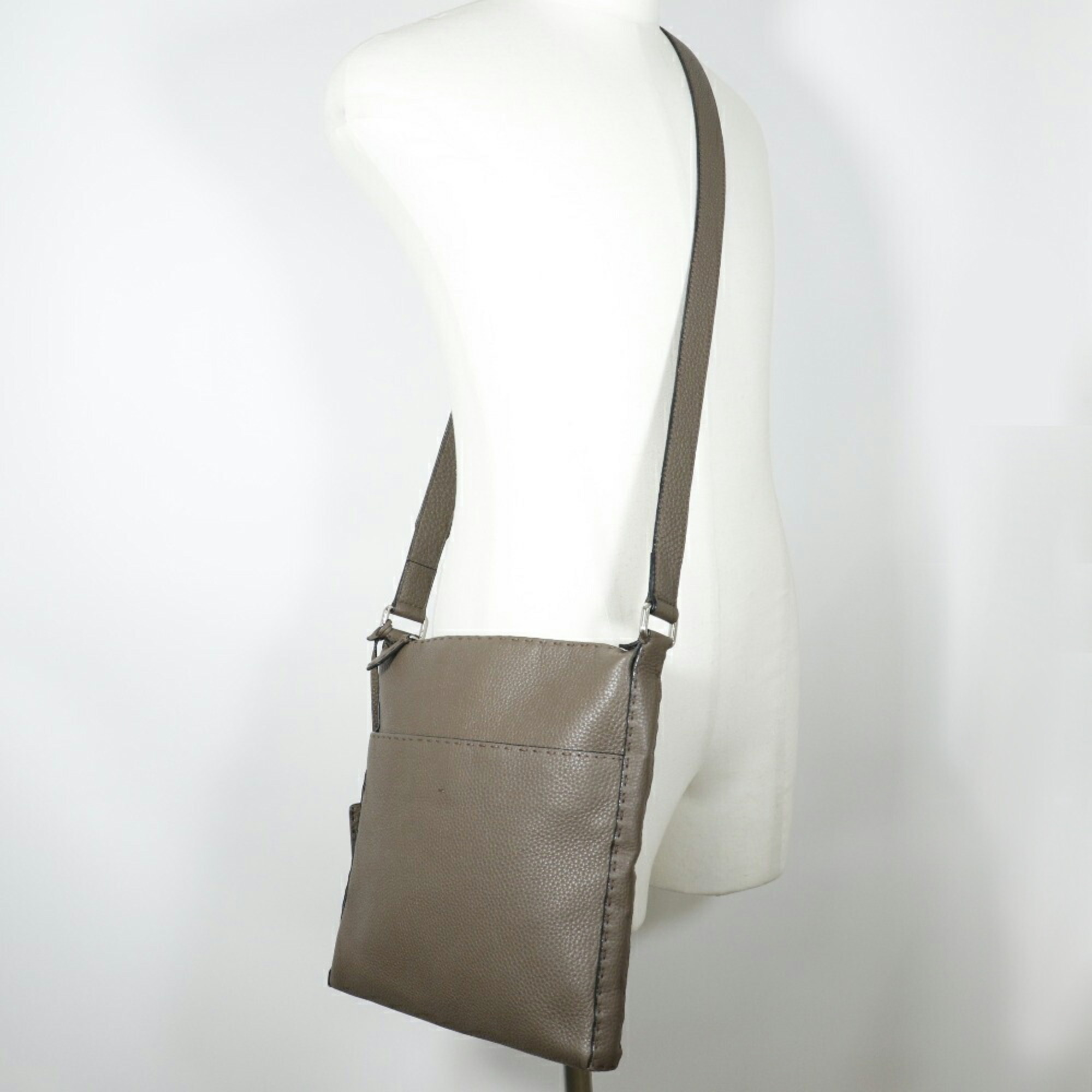 FENDI Selleria Shoulder Bag Calf A5 Celeria Men's I131824141