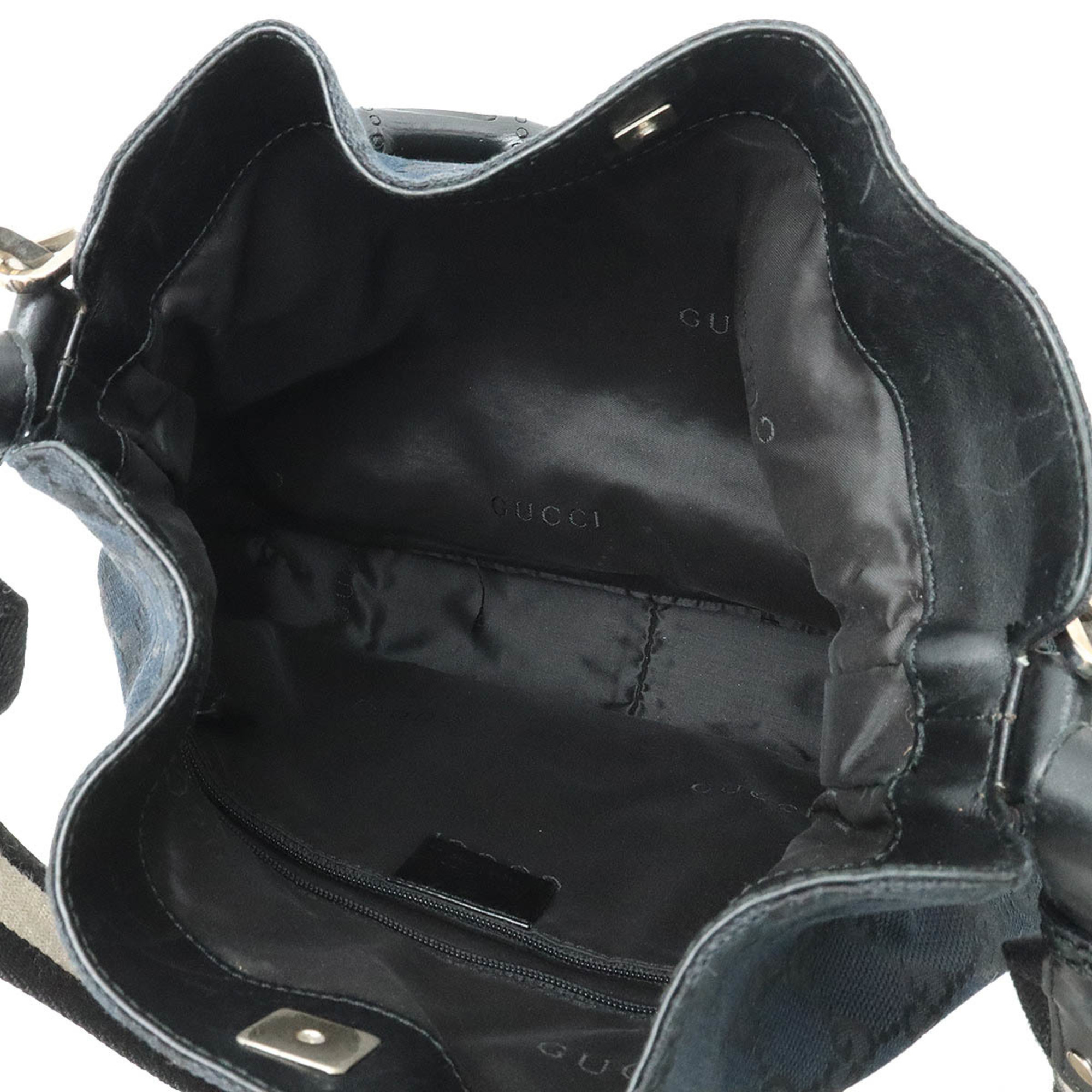 GUCCI GG Canvas Bamboo Handbag Shoulder Bag Leather Black 001.4095