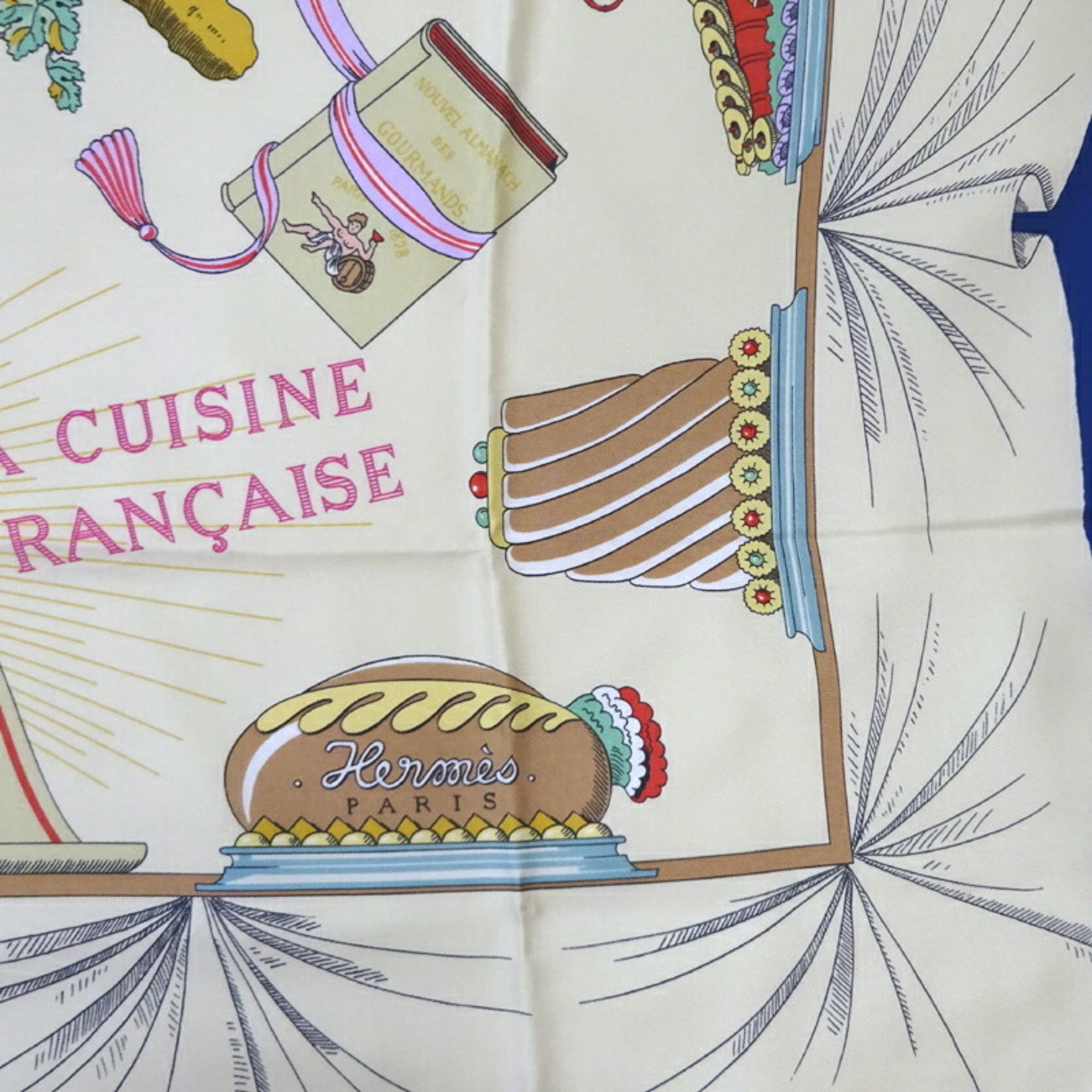 Hermes Carré 90 A LA GLOIRE DE CUISINE FRANCAISE Celebrating French cuisine Women's scarf muffler 100% silk beige