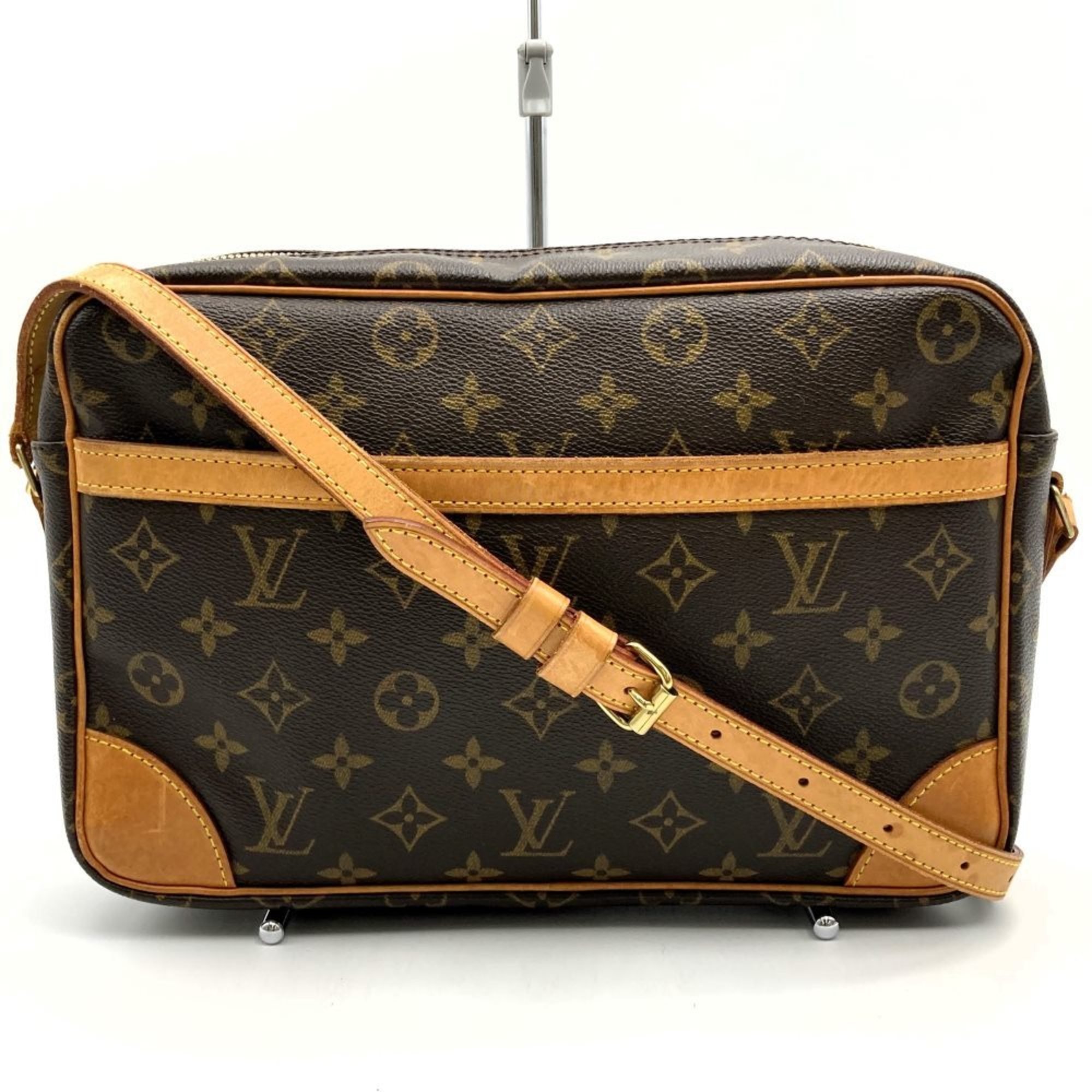 Louis Vuitton M51272 Trocadero GM Shoulder Bag Brown Monogram Women's LOUIS VUITTON