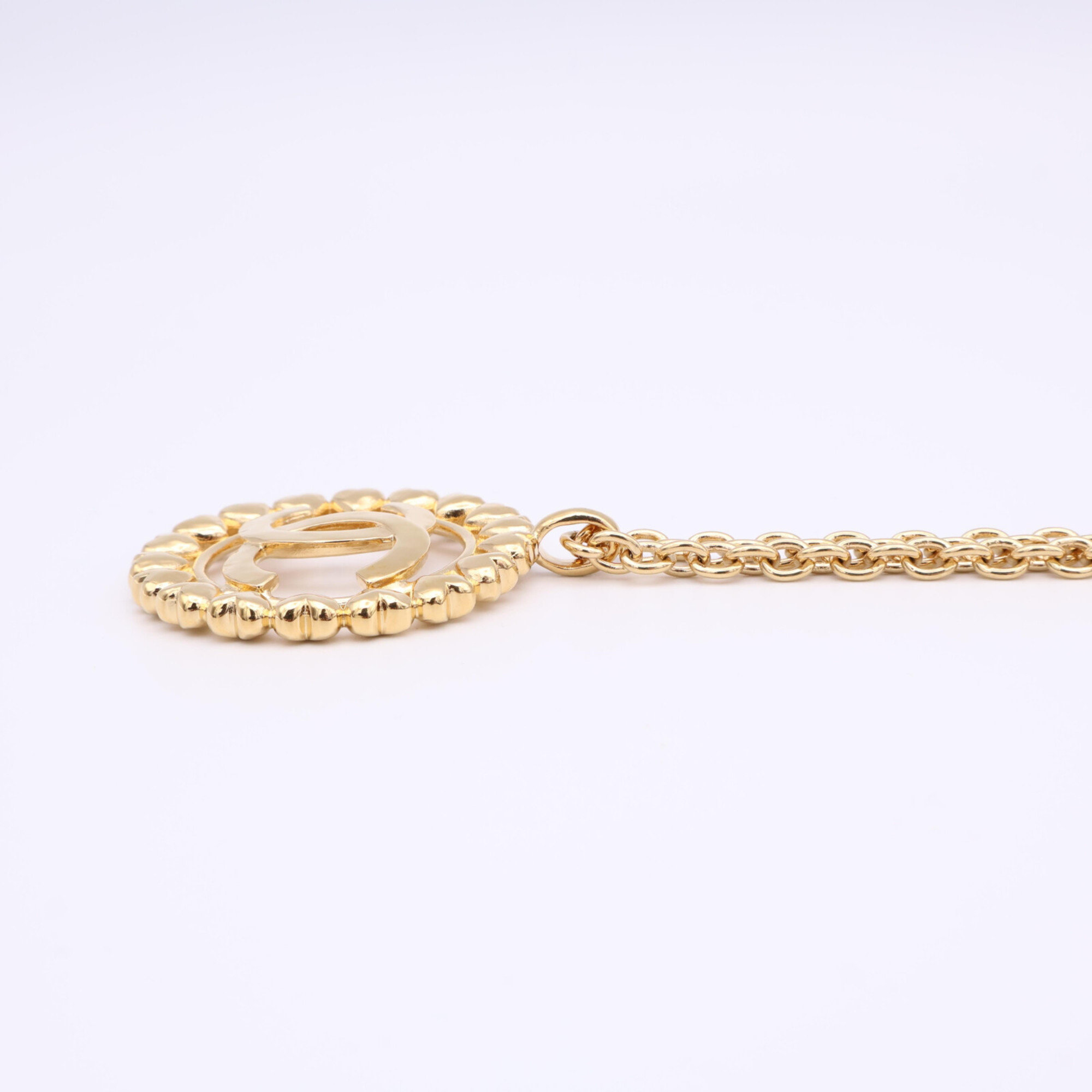 CHANEL L23P Coco Mark Heart Round Circle Pendant Long Necklace Yellow Gold Women's