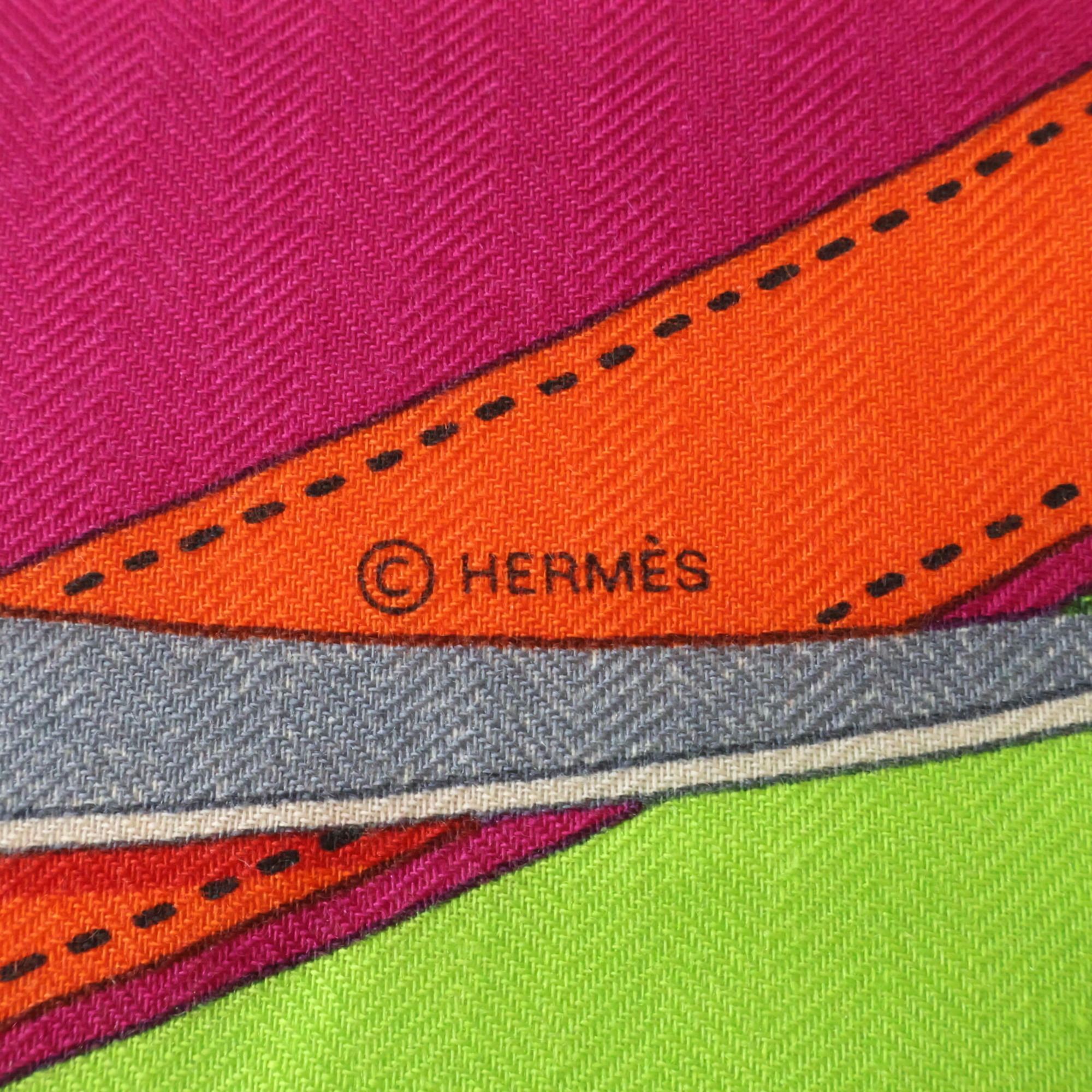 HERMES LA PROMENADE DU MATIN Morning Walk Cashmere Silk Carre 140 Stole Multicolor Women's