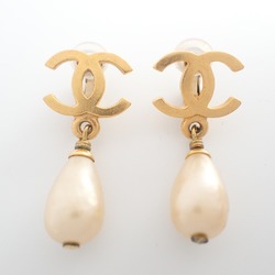 CHANEL 95P CC Coco Mark Imitation Pearl Drop Earrings Gold Color Women's