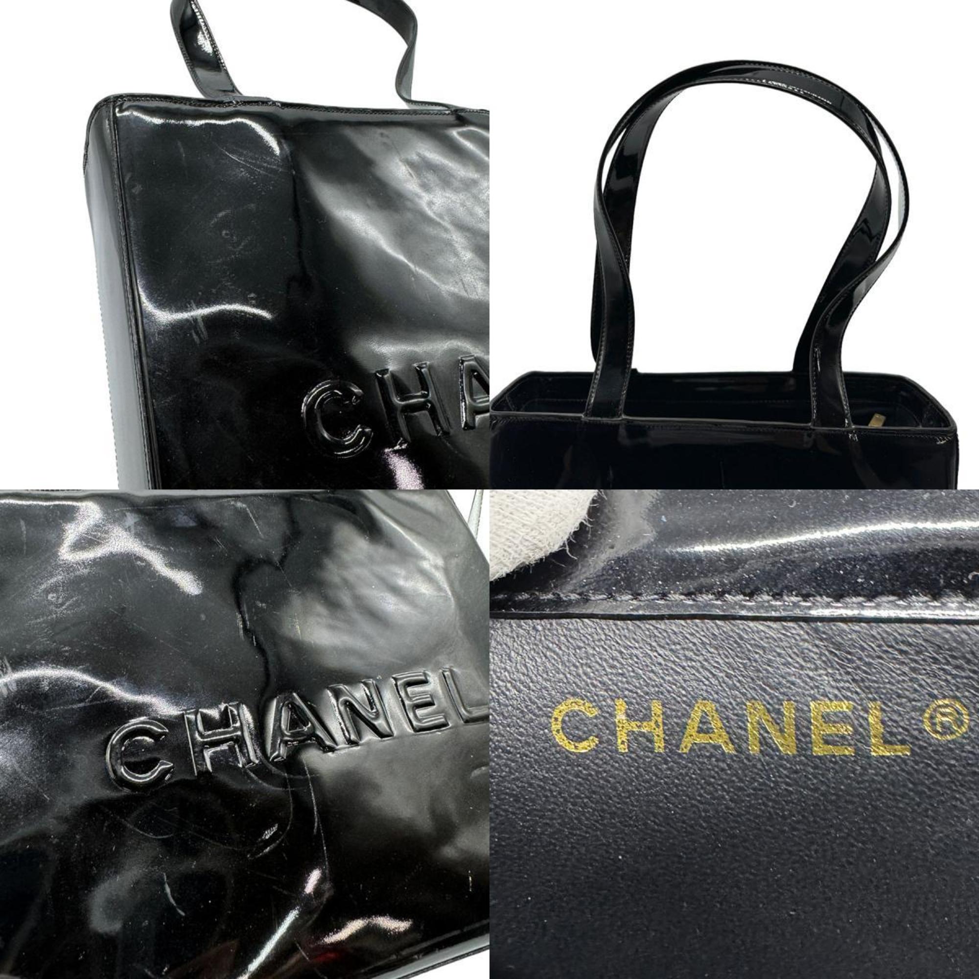 CHANEL handbag patent leather black ladies z0615