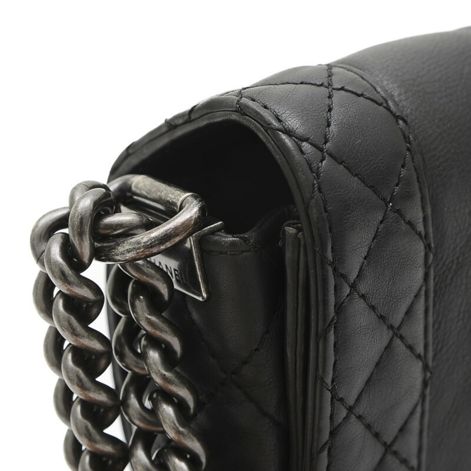 Chanel Boy 27 Chain Shoulder Bag Calf Black A92193