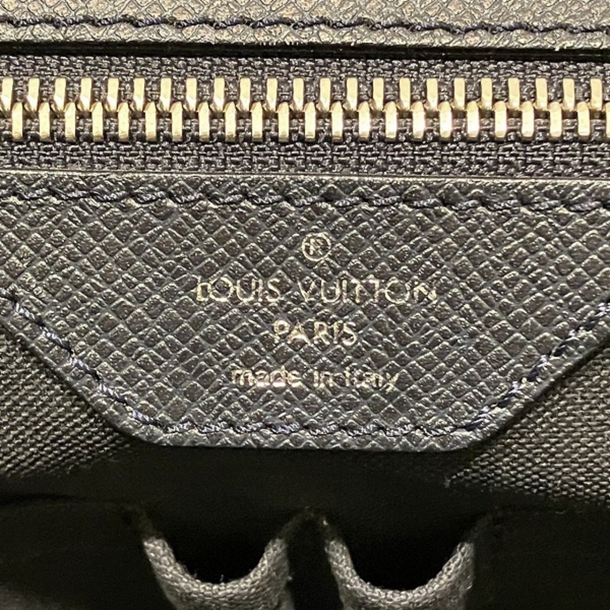 Louis Vuitton Taiga Vasili PM M32640 Bags Men's