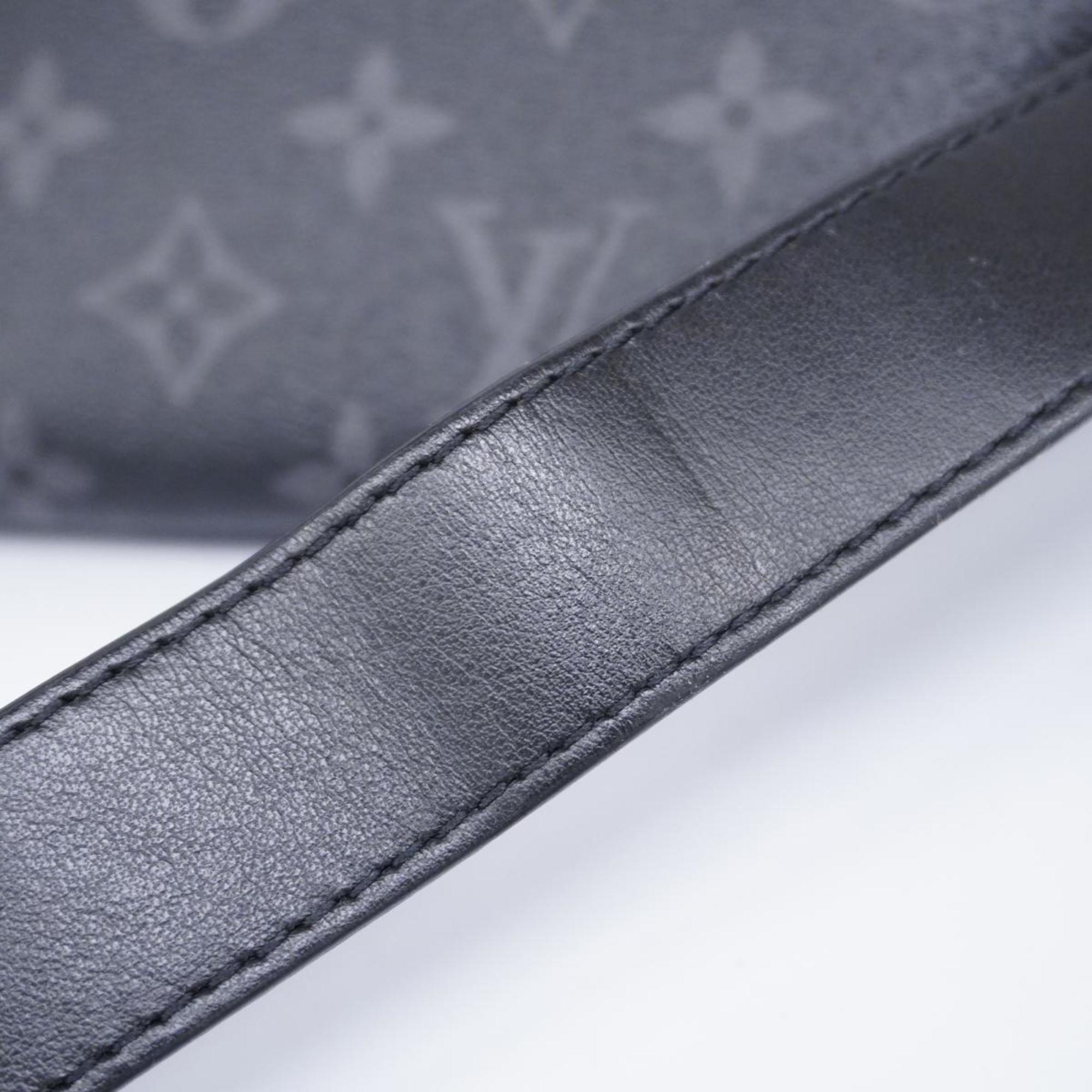 Louis Vuitton Body Bag Monogram Eclipse Discovery Bum M44336 Black Grey Men's