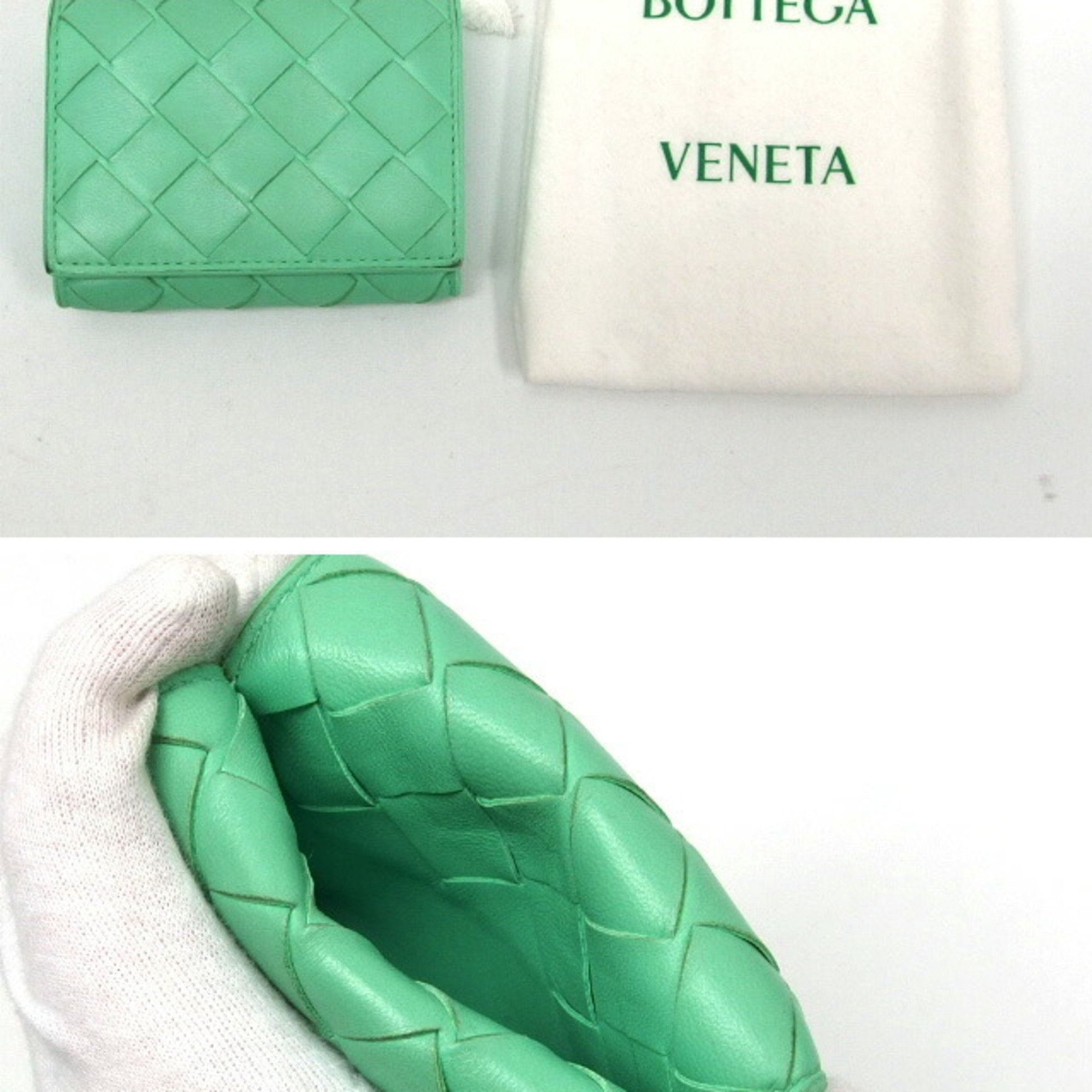 Bottega Veneta Maxi Intrecciato Tri-fold Compact Wallet