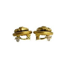 CHANEL Frog motif Coco mark earrings and ear cuffs for women, gold, 28034
