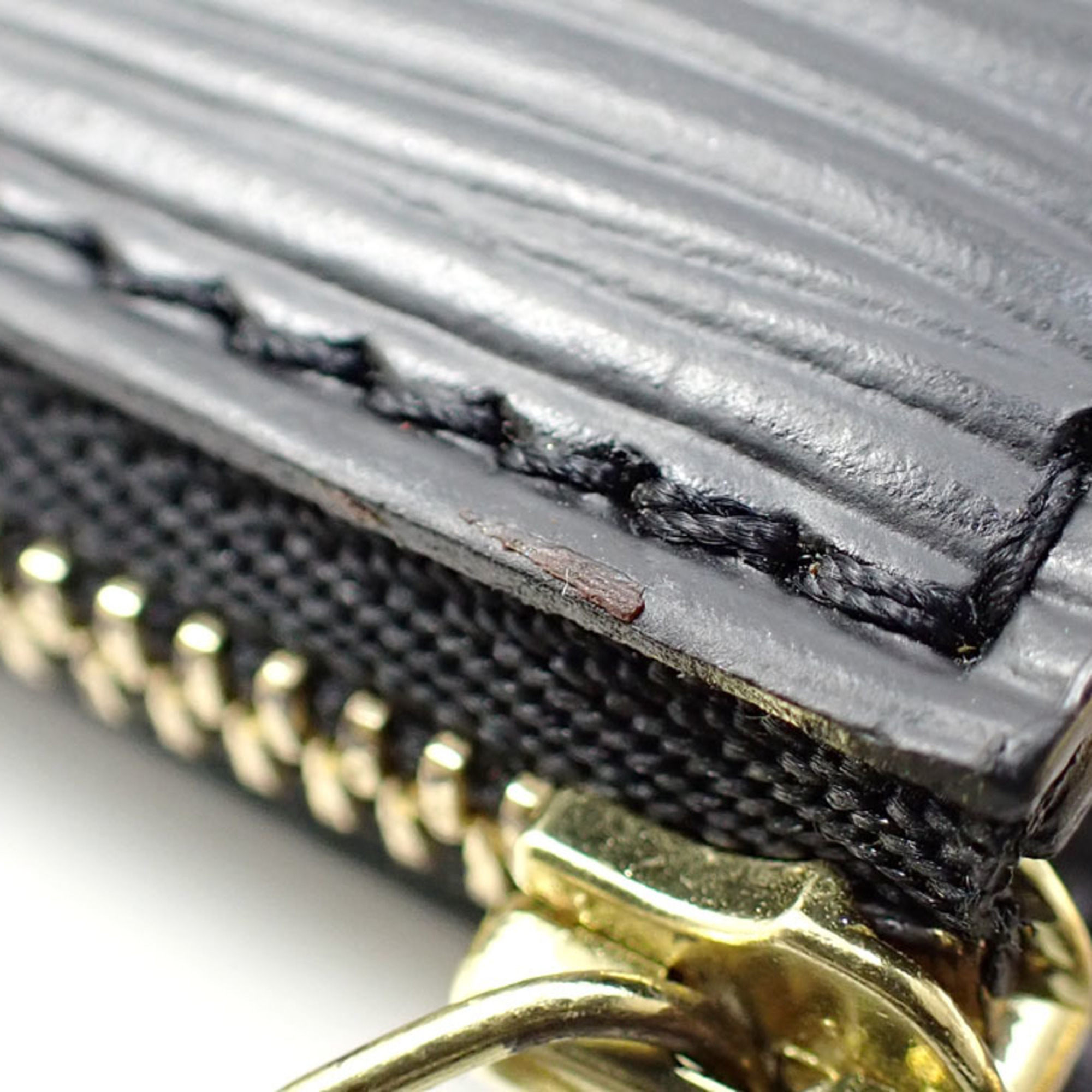 Louis Vuitton Pouch Epi Pochette Accessoires Women's M52942 Noir Black Hand A211760