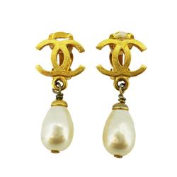 Chanel Earrings Coco Mark Fake Pearl GP Plated Gold 95A Women's