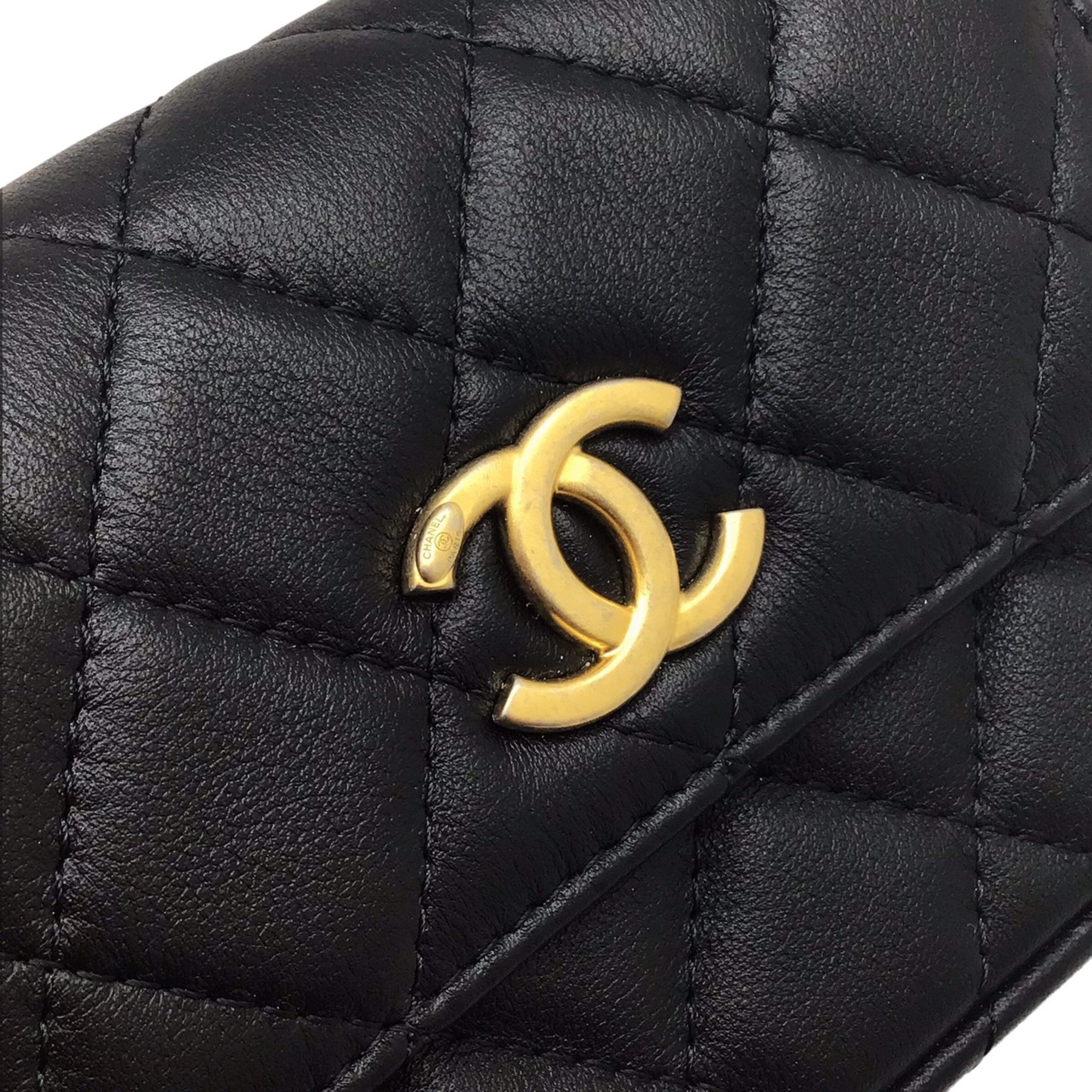 CHANEL Chanel Matelasse Pearl Shoulder Wallet Chain Bag Card Case Business Holder Women Men