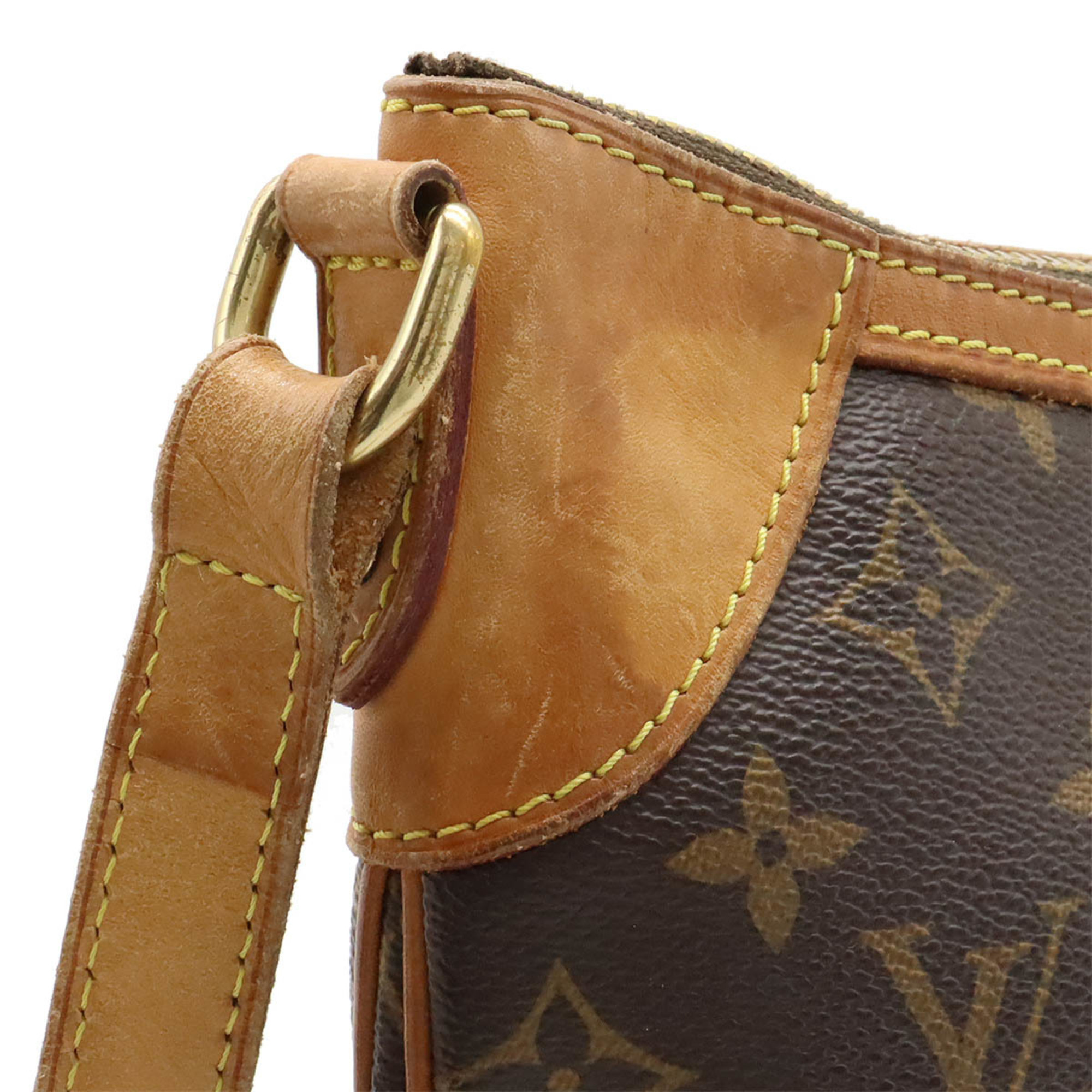 LOUIS VUITTON Louis Vuitton Monogram Odeon PM Shoulder Bag M56390