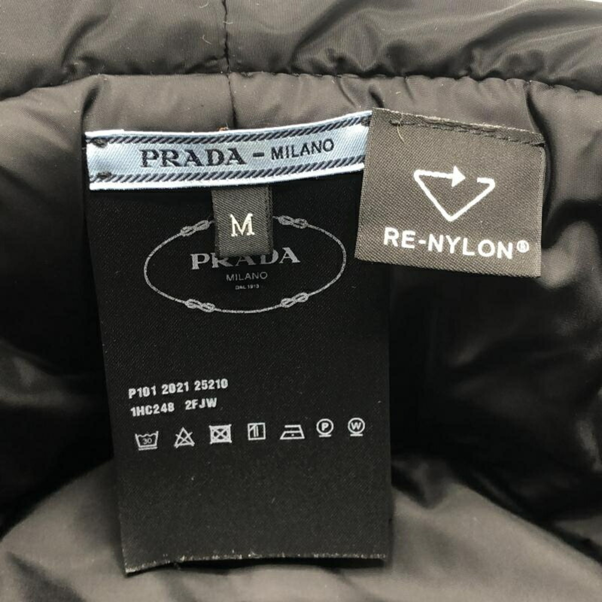 PRADA Re-Nylon Hat M 1HC248 Black Prada