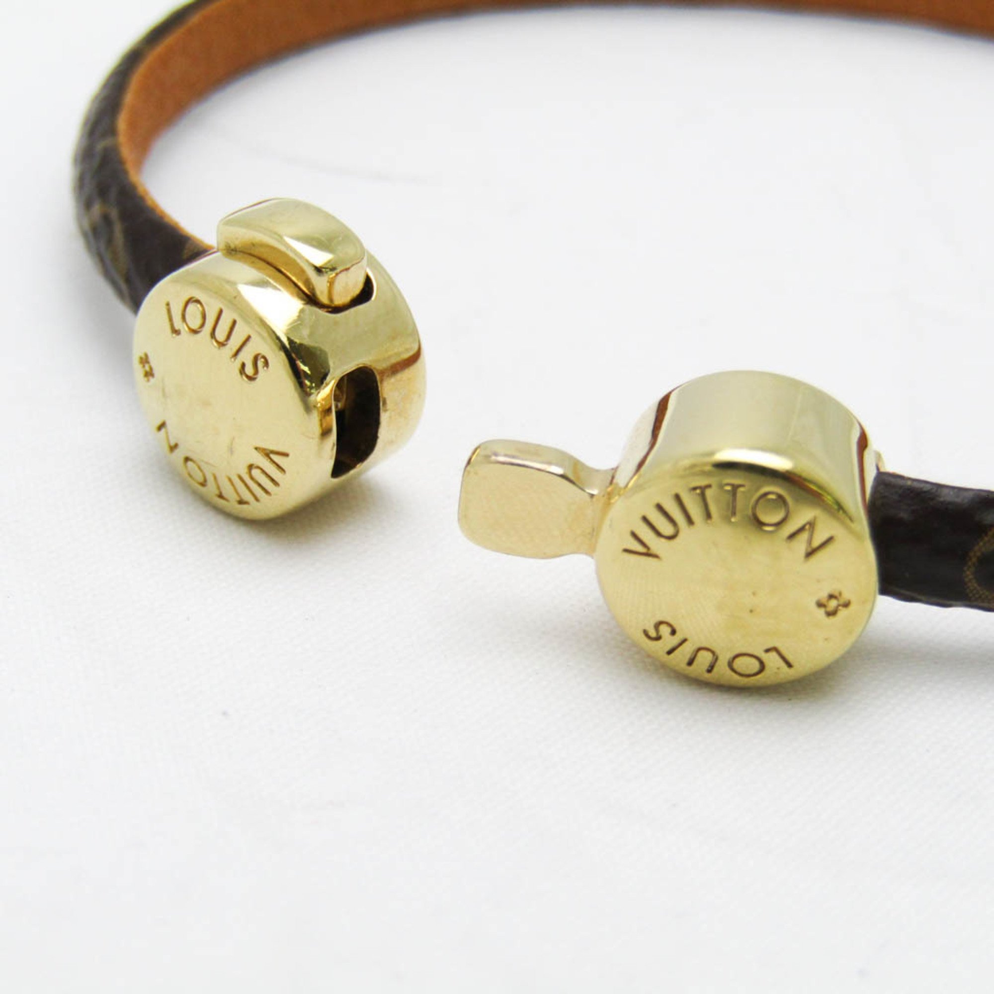 Louis Vuitton Monogram Historic Mini Bracelet M6407F Metal,Monogram Charm Bracelet Gold,Monogram