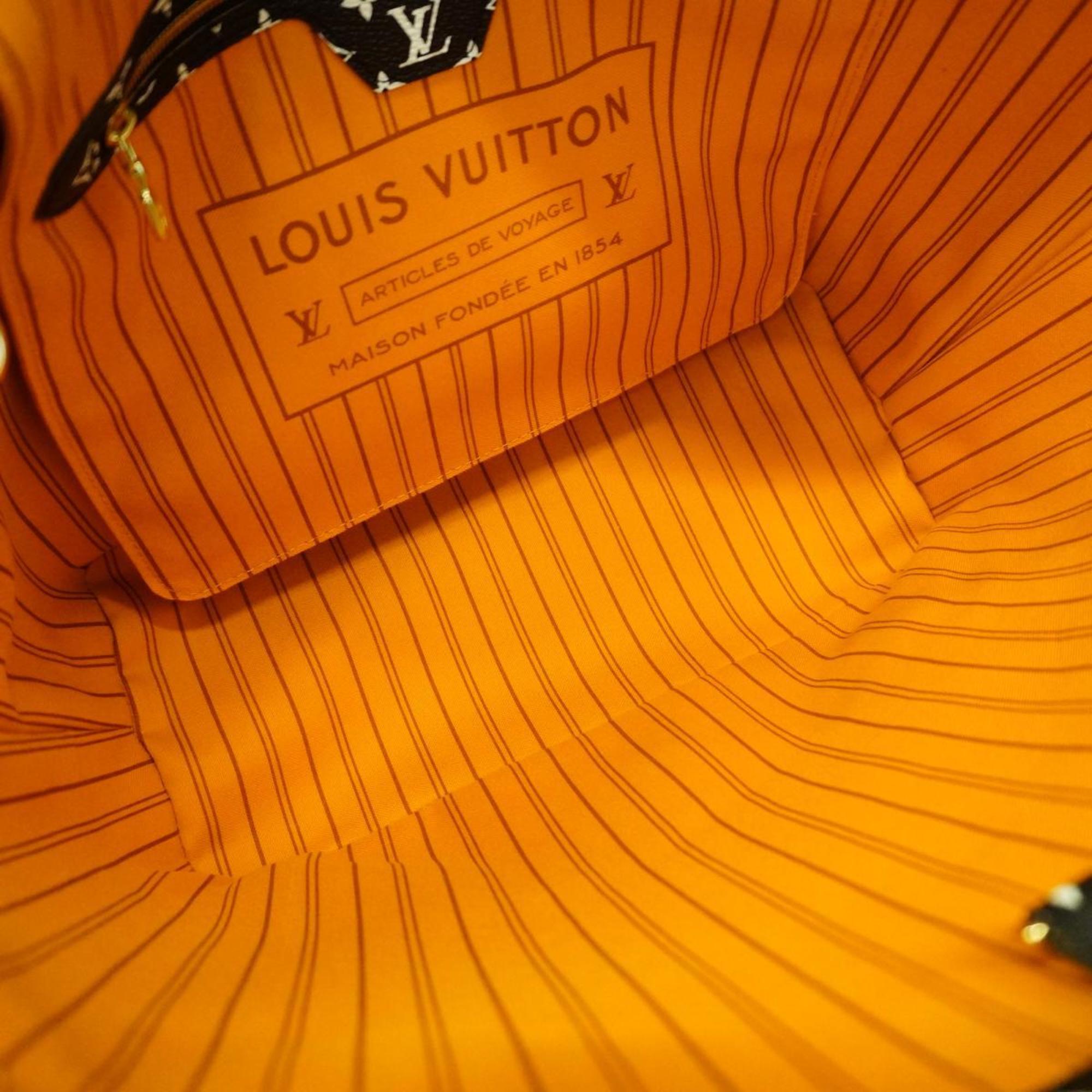 Louis Vuitton Tote Bag Giant Monogram Jungle Neverfull MM M44676 Black Brown Women's