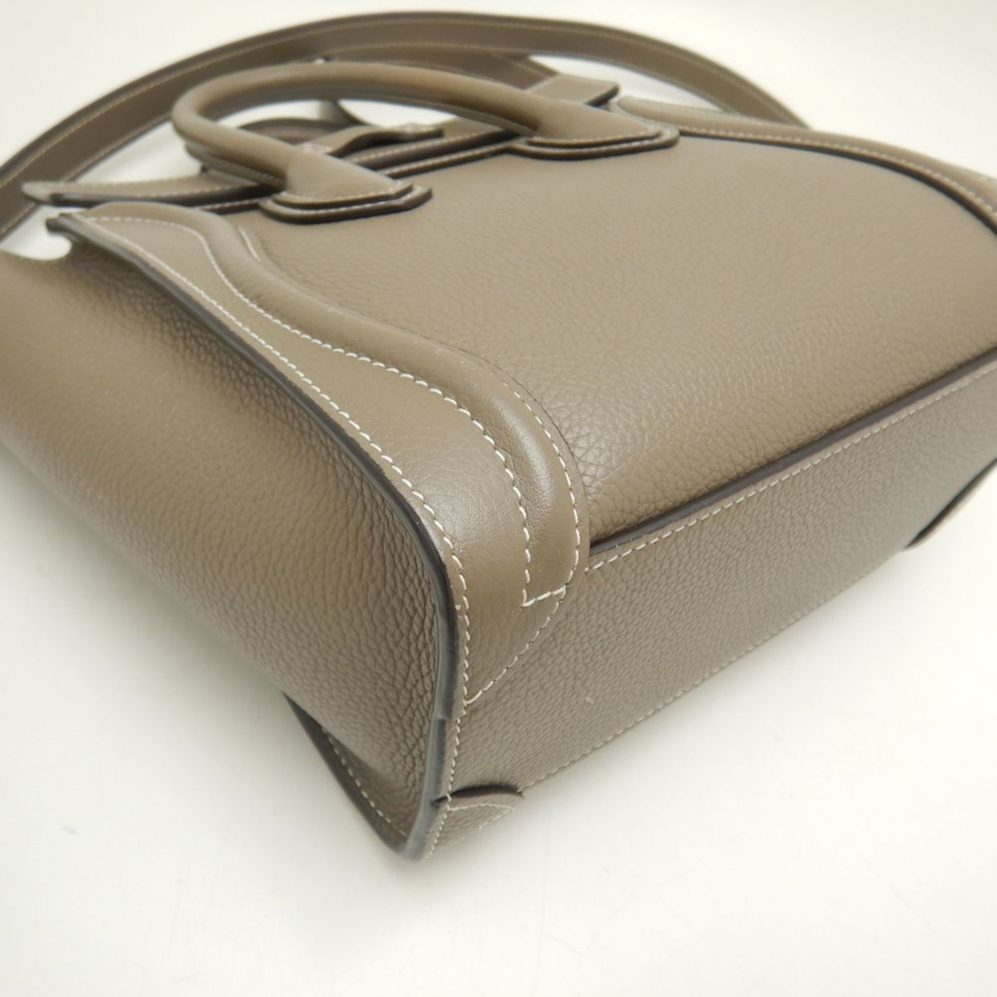CELINE Luggage Nano 18924DRU.09SO Handbag in drummed calfskin, slim fit 251727