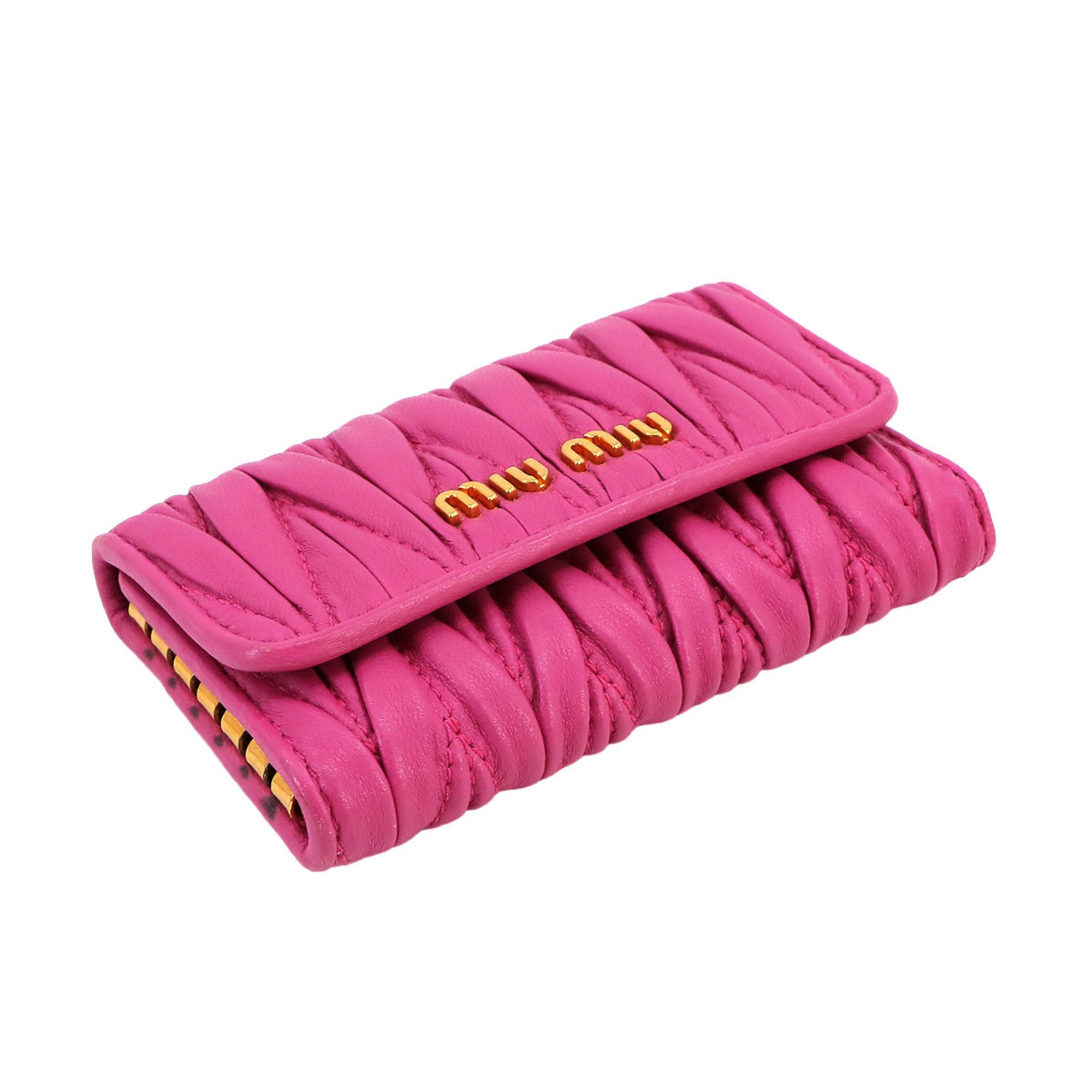 Miu Miu Miu 6-ring key case in matelasse leather, fuchsia pink 5M0222, gold hardware