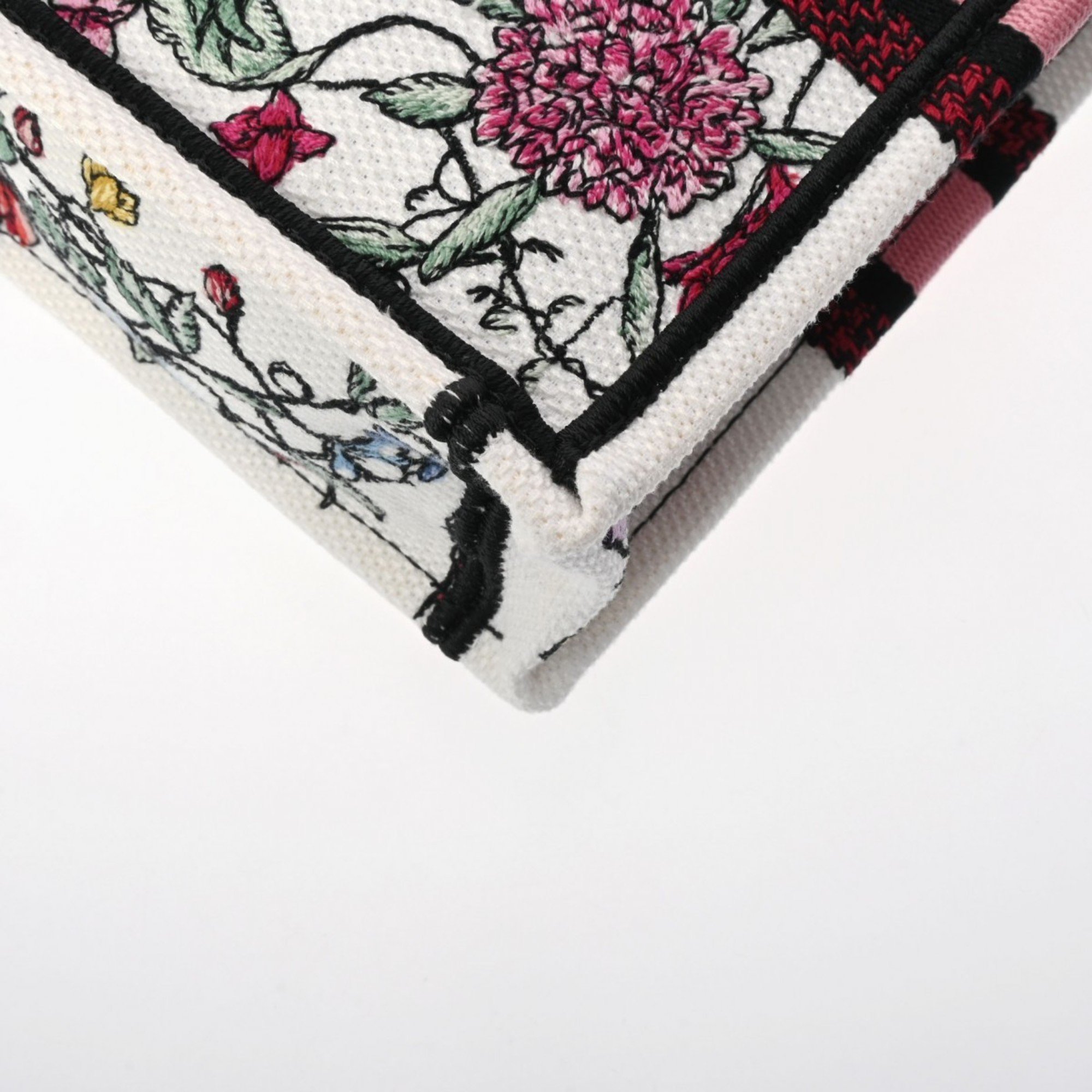 CHRISTIAN DIOR Christian Dior Book Tote Phone Bag White Multi S5555JEMFM933 Women's Jacquard Handbag
