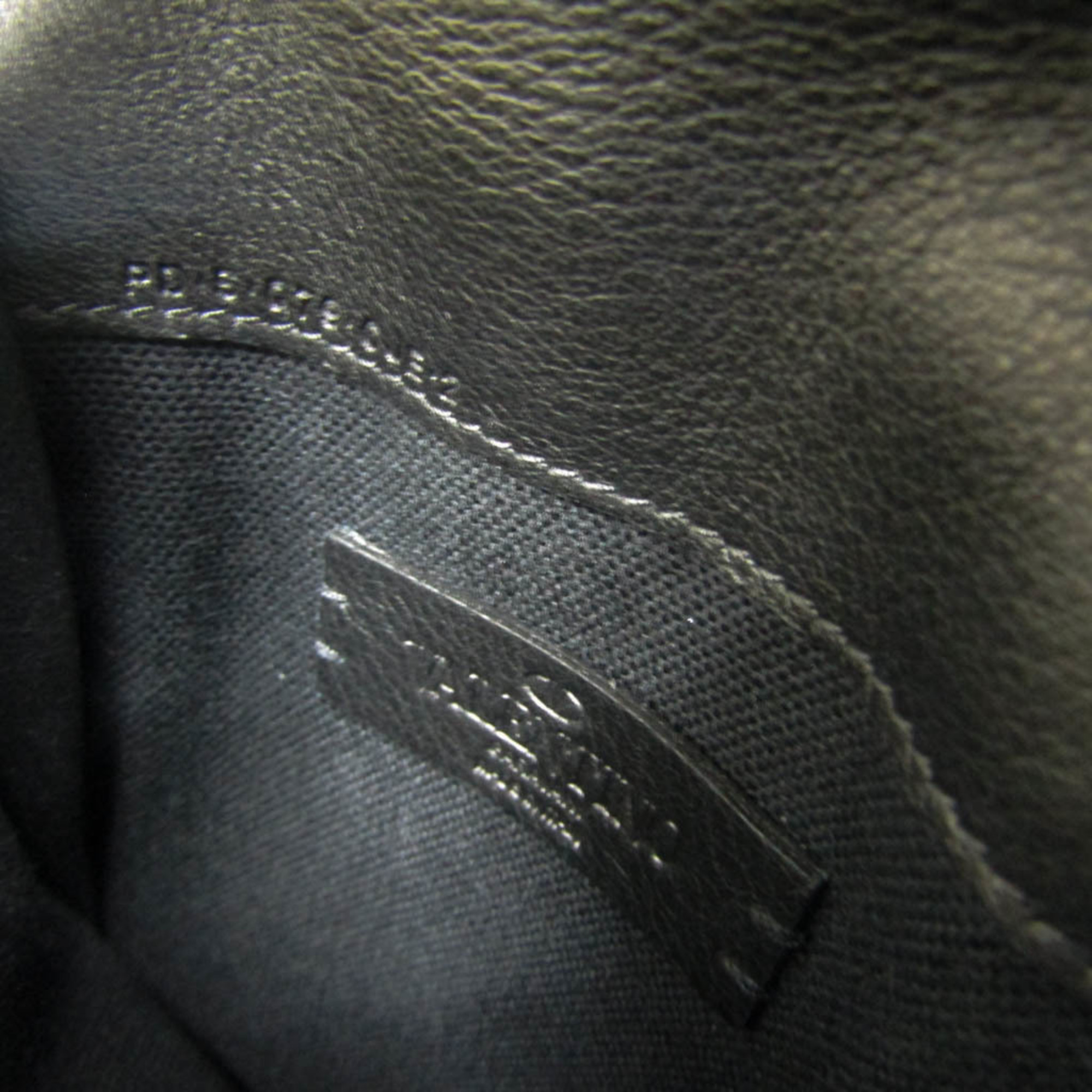 Valentino Garavani Women,Men Leather Clutch Bag,Pouch Black