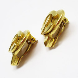 CHANEL Earrings Coco Mark Heart Motif Metal Gold Women's w0404g