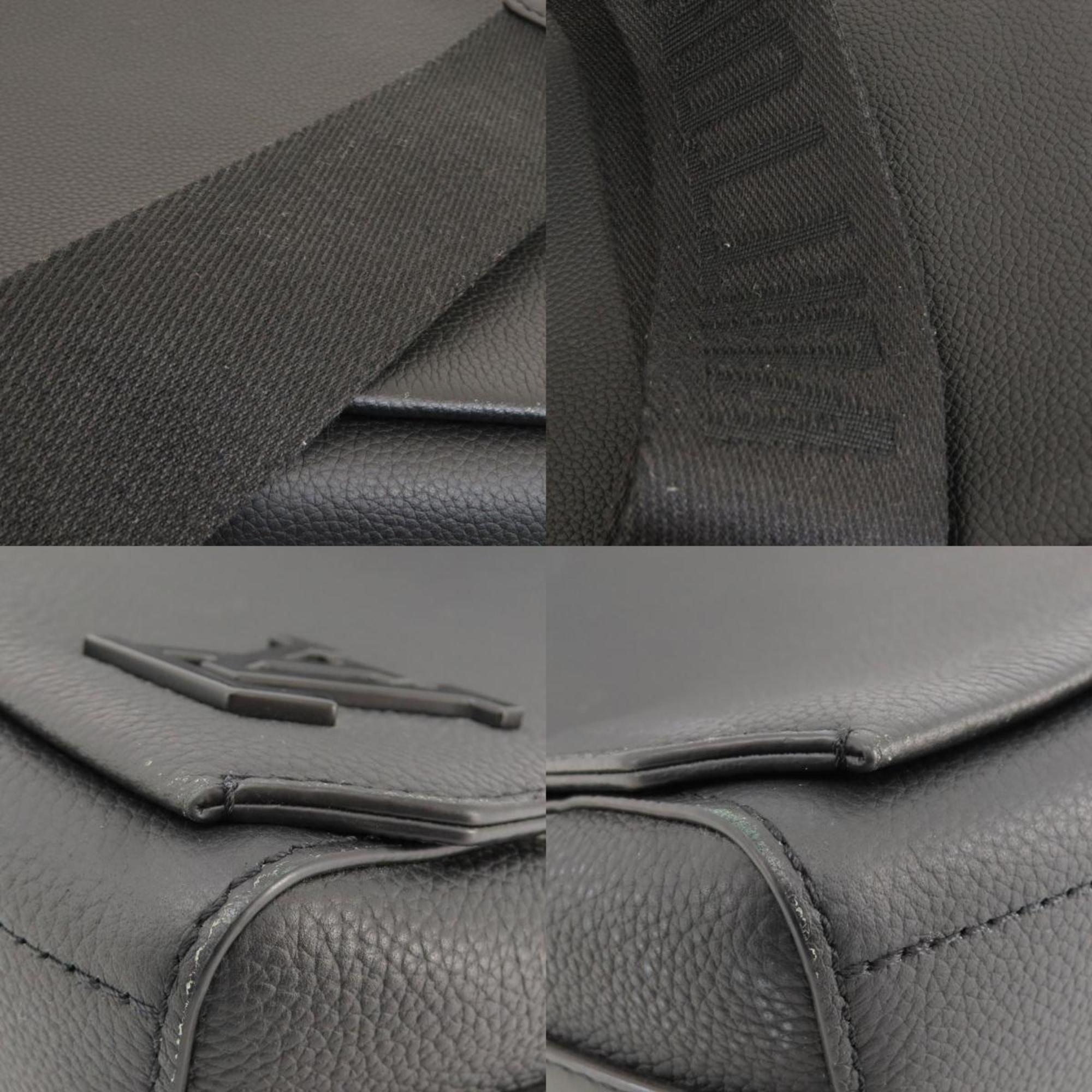 Louis Vuitton M57080 Take Off Shoulder Bag Grained Calf Leather Women's LOUIS VUITTON
