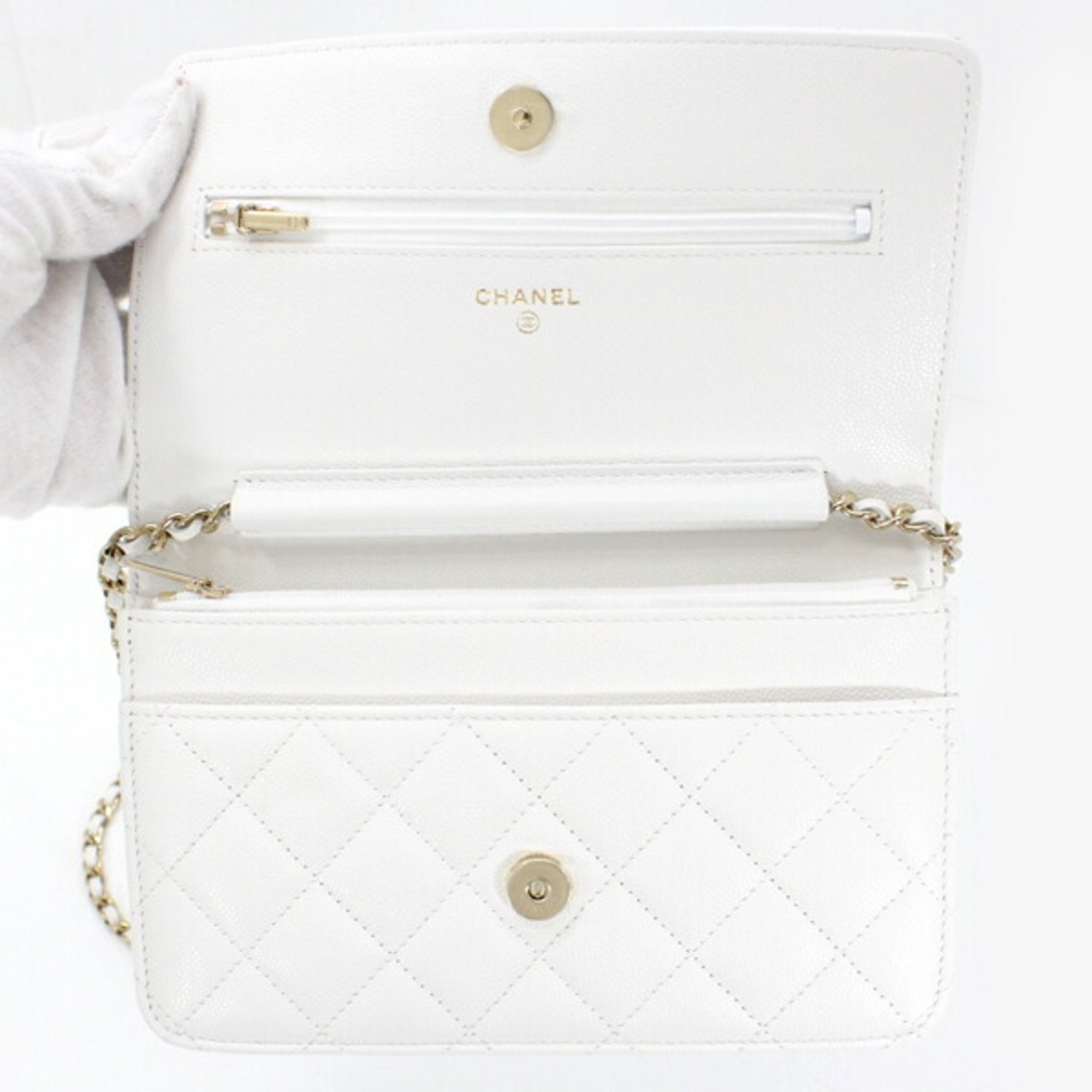 Chanel Bag Chain Wallet Shoulder Caviar Skin Coco Mark Rhinestone White Leather T4957