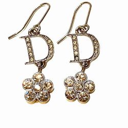 Christian Dior Dior flower motif accessories earrings for women