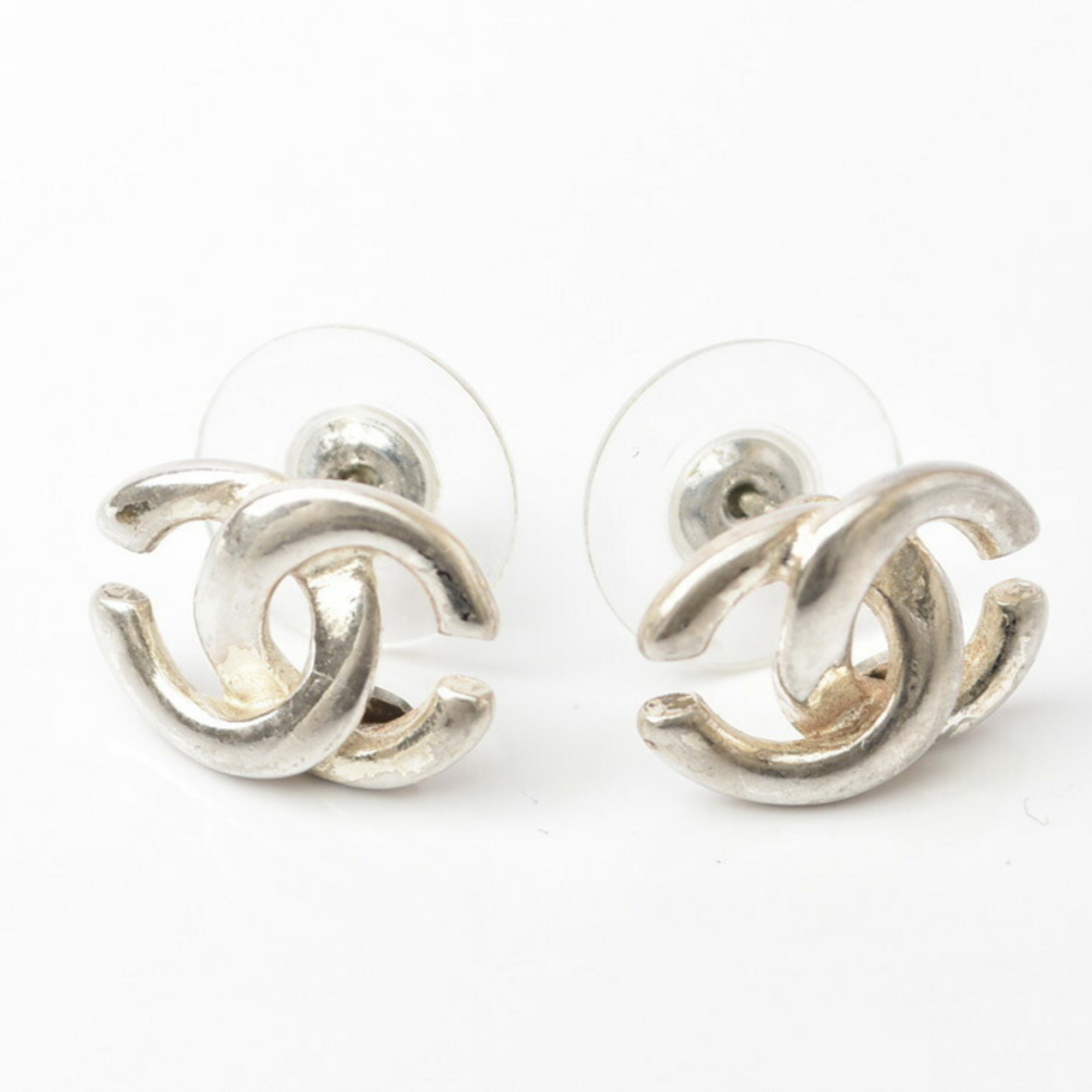 Chanel 2405c9-ch Metal Ball Stud Earrings Silver