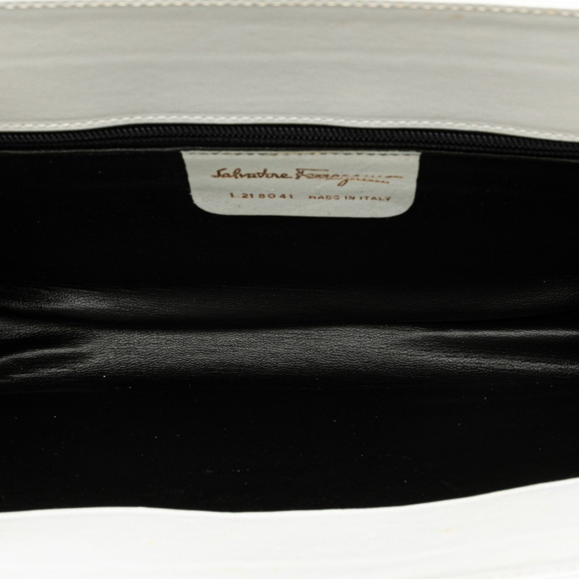Salvatore Ferragamo Shoulder Bag White Black Leather Women's