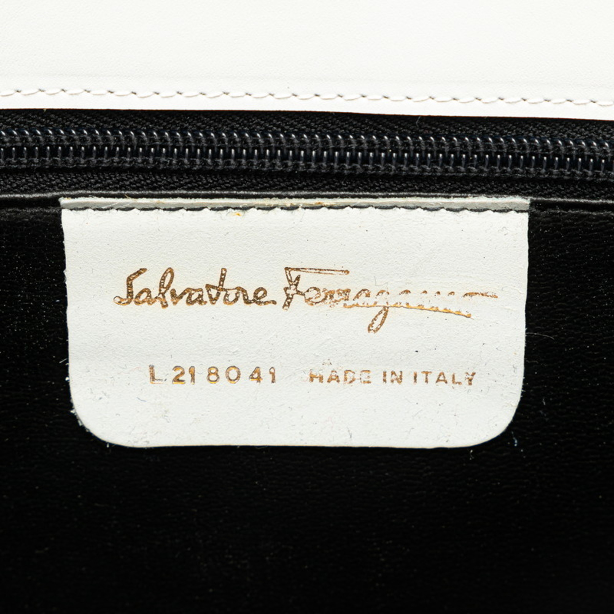 Salvatore Ferragamo Shoulder Bag White Black Leather Women's