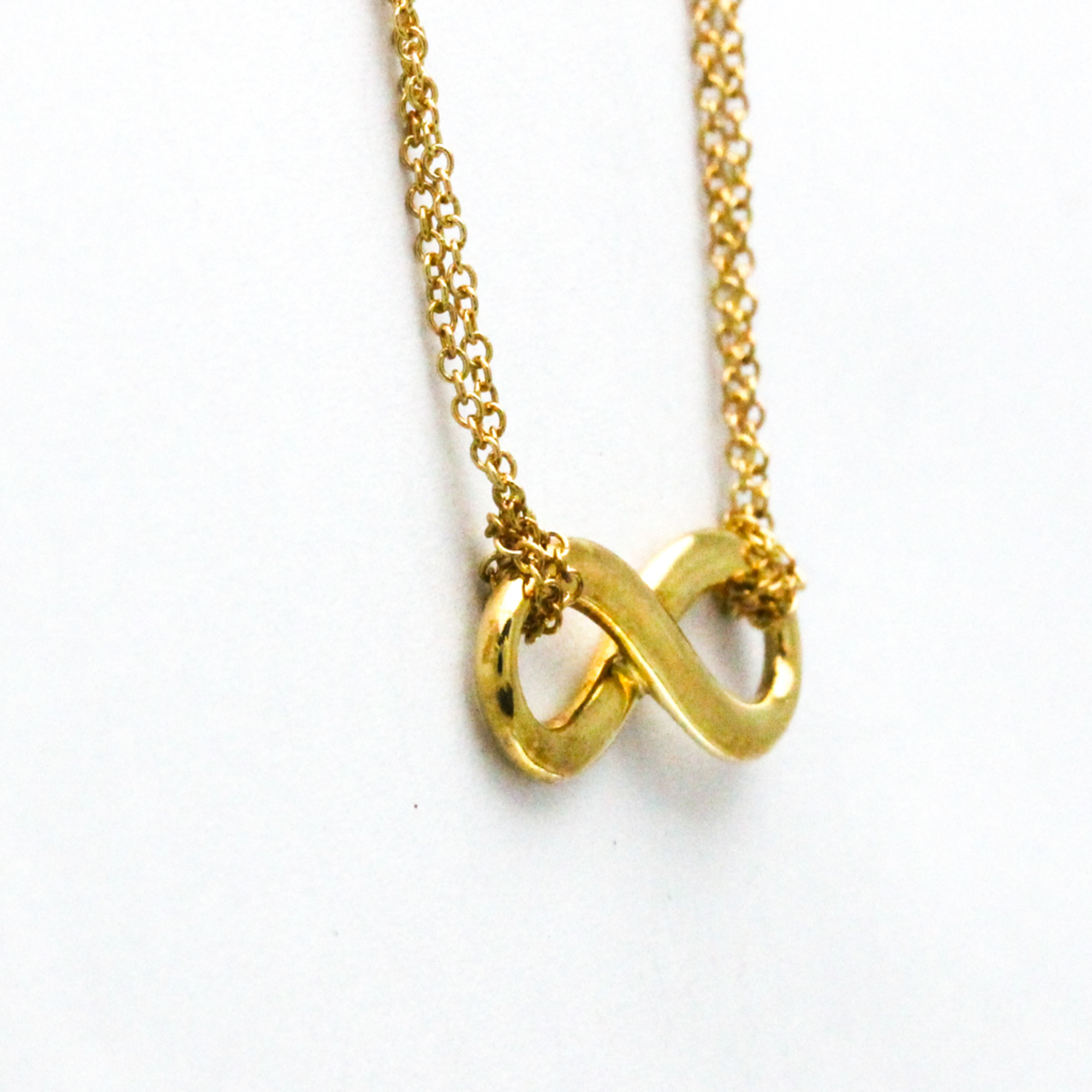 Tiffany Infiniti Yellow Gold (18K) No Stone Men,Women Fashion Pendant Necklace (Gold)