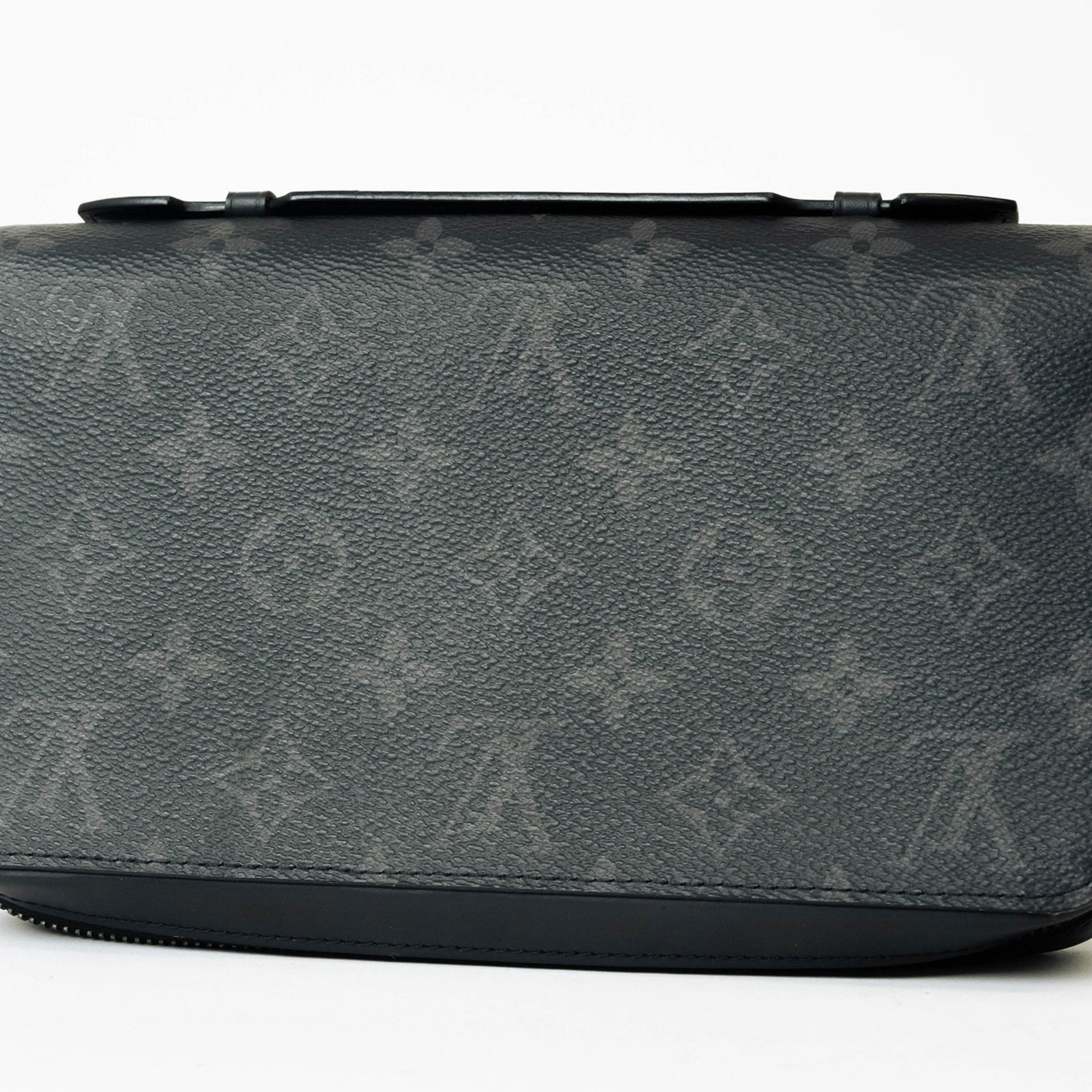 Louis Vuitton Zippy XL Clutch Bag Long Wallet Monogram Eclipse M61698 Men's Black LOUIS VUITTON