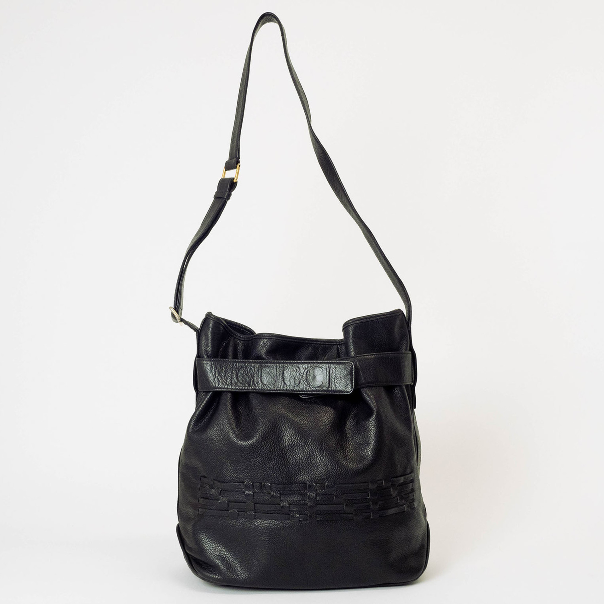 Gucci Old Shoulder Bag Leather Black Women's Bucket Cylinder Crest Engraved GUCCI