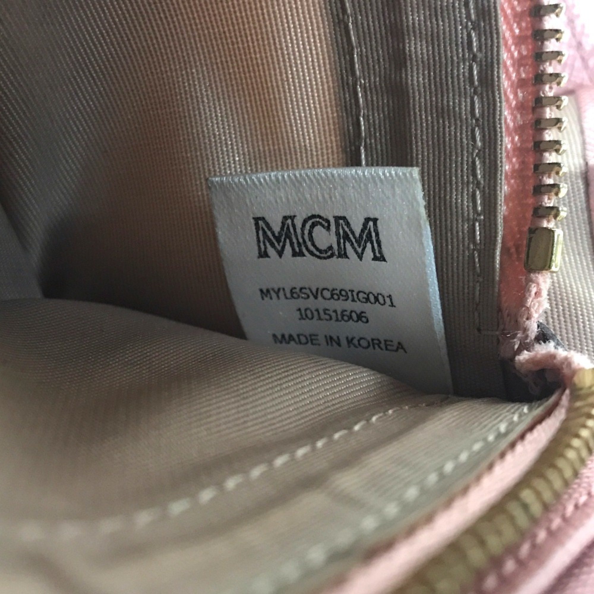 MCM Visetos Long Wallet for Women, Leather, Pink, Bi-Fold, MYL6SVC69IG001