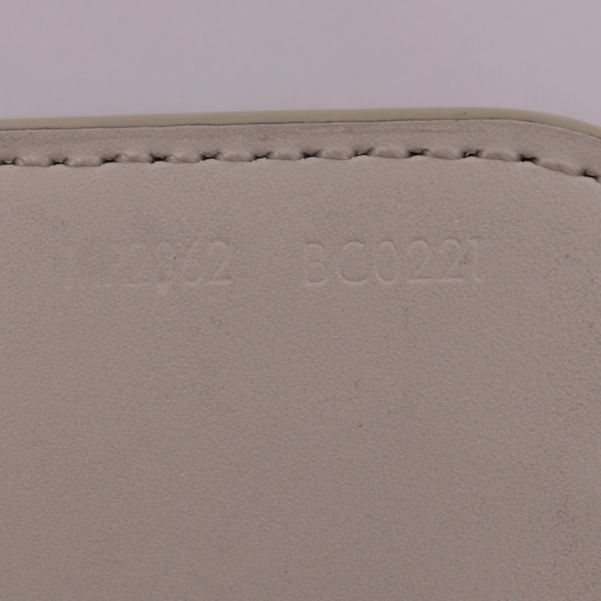 LOUIS VUITTON Louis Vuitton Porte Cle Military Tab Pastel Monogram Key Holder MP2862 Calf Leather White Multicolor Ring Bag Charm